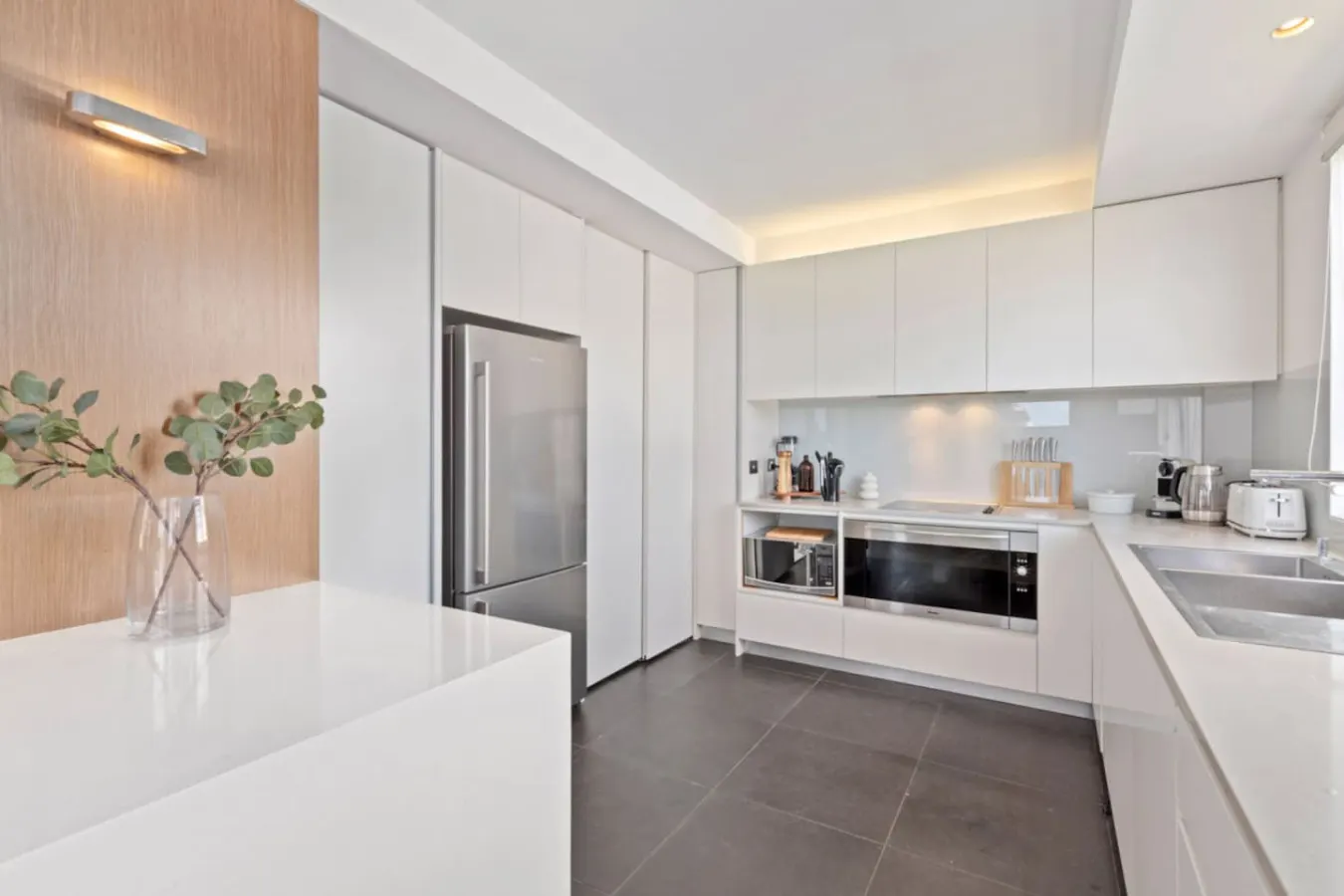 Stylish Coastal Home close to Bondi & Tamarama 7