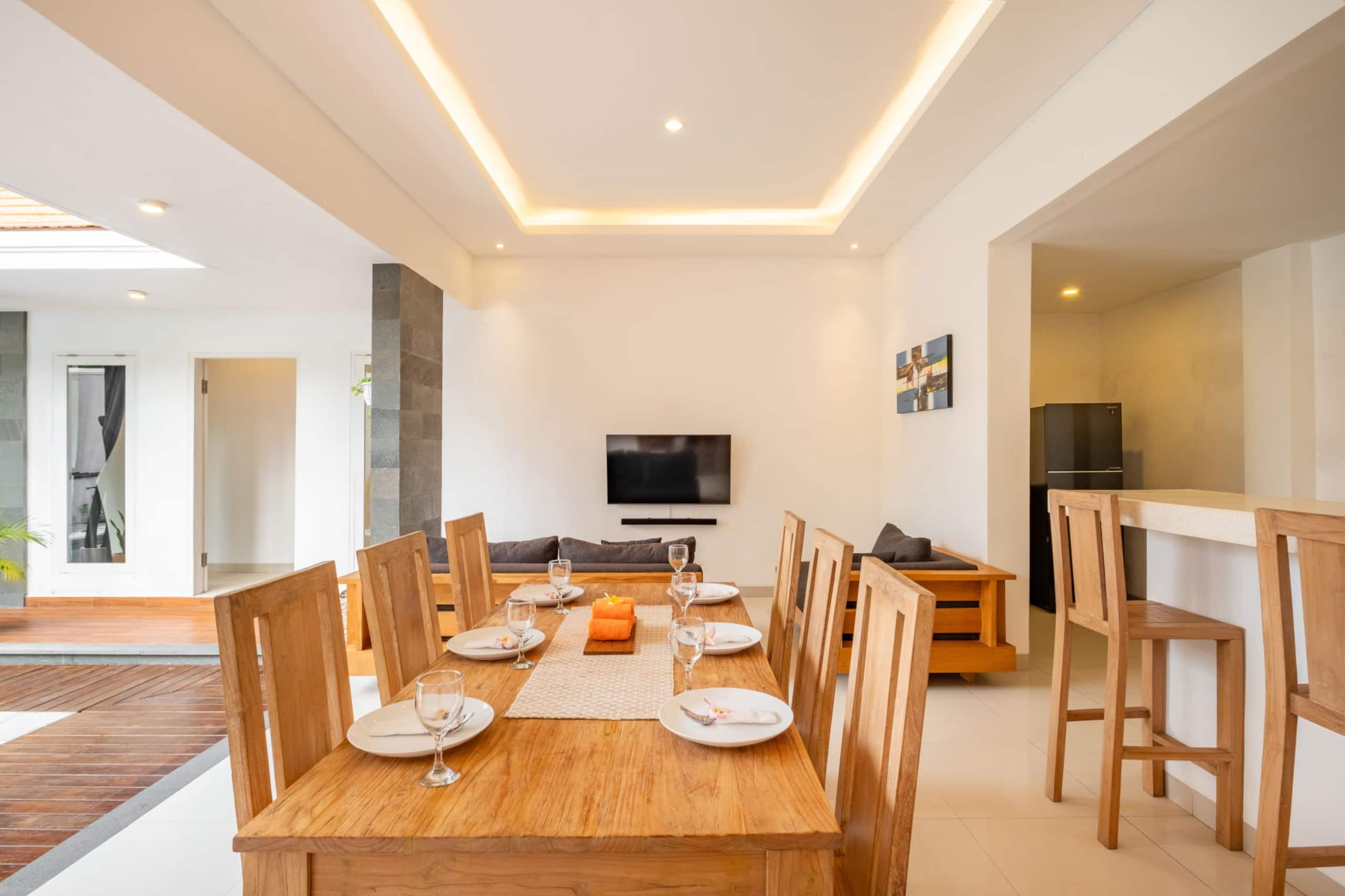 Amazing Villa in Oberoi Top Location 13