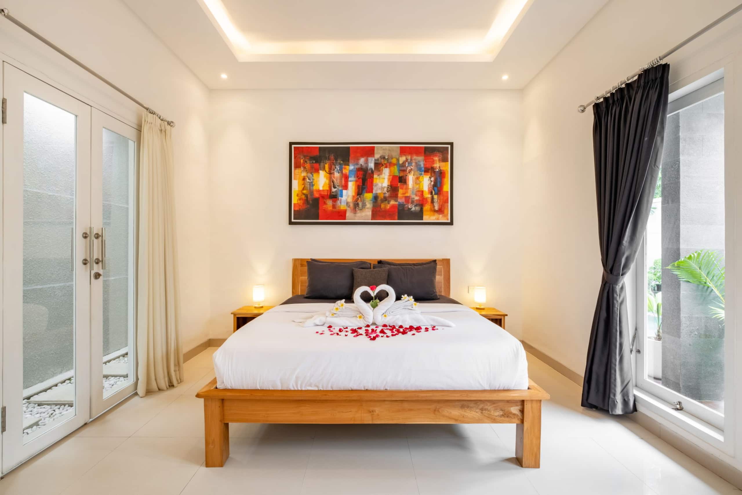 Amazing Villa in Oberoi Top Location 25
