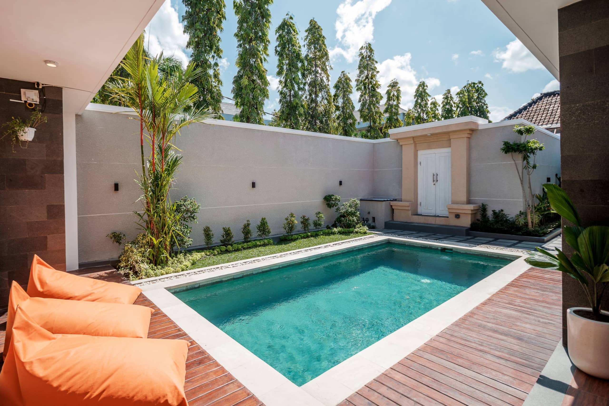 Amazing Villa in Oberoi Top Location 34