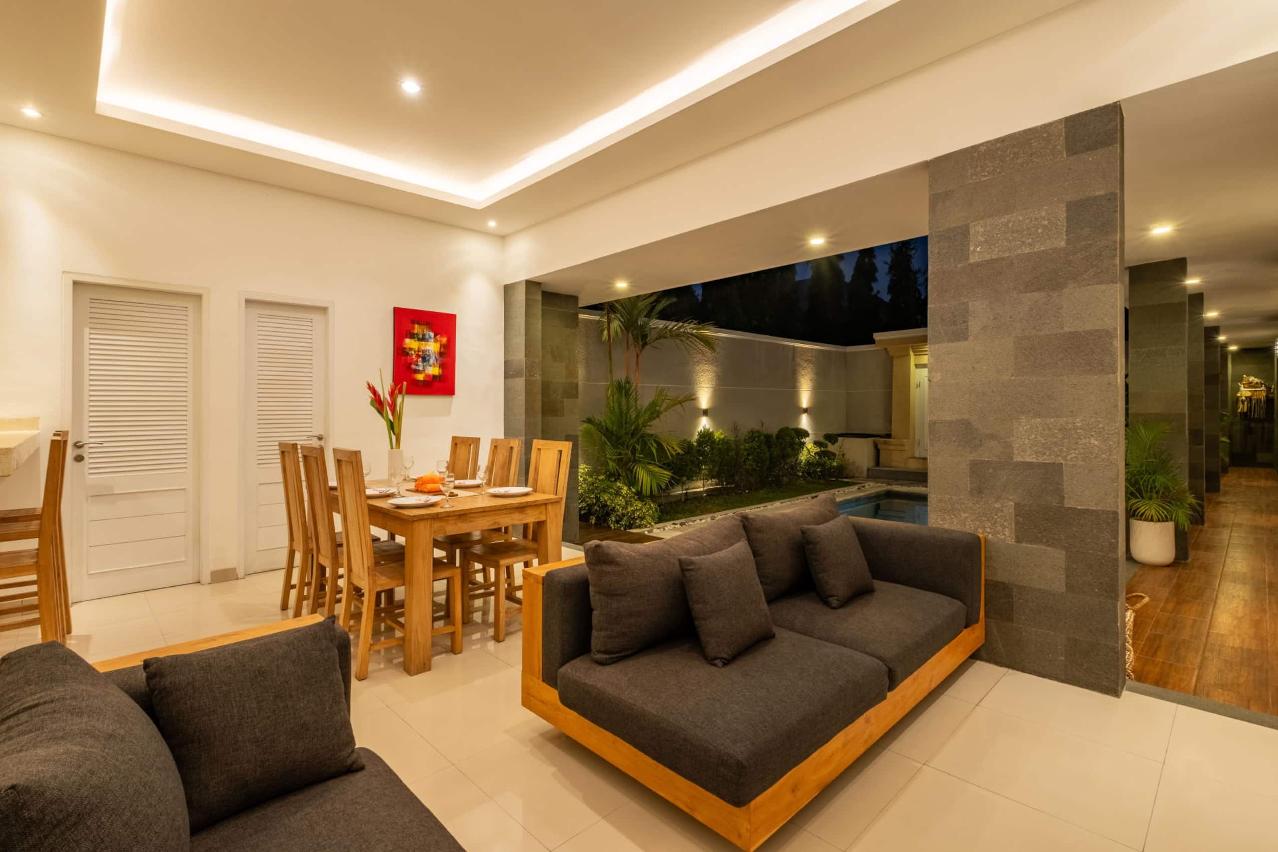 Amazing Villa in Oberoi Top Location 9