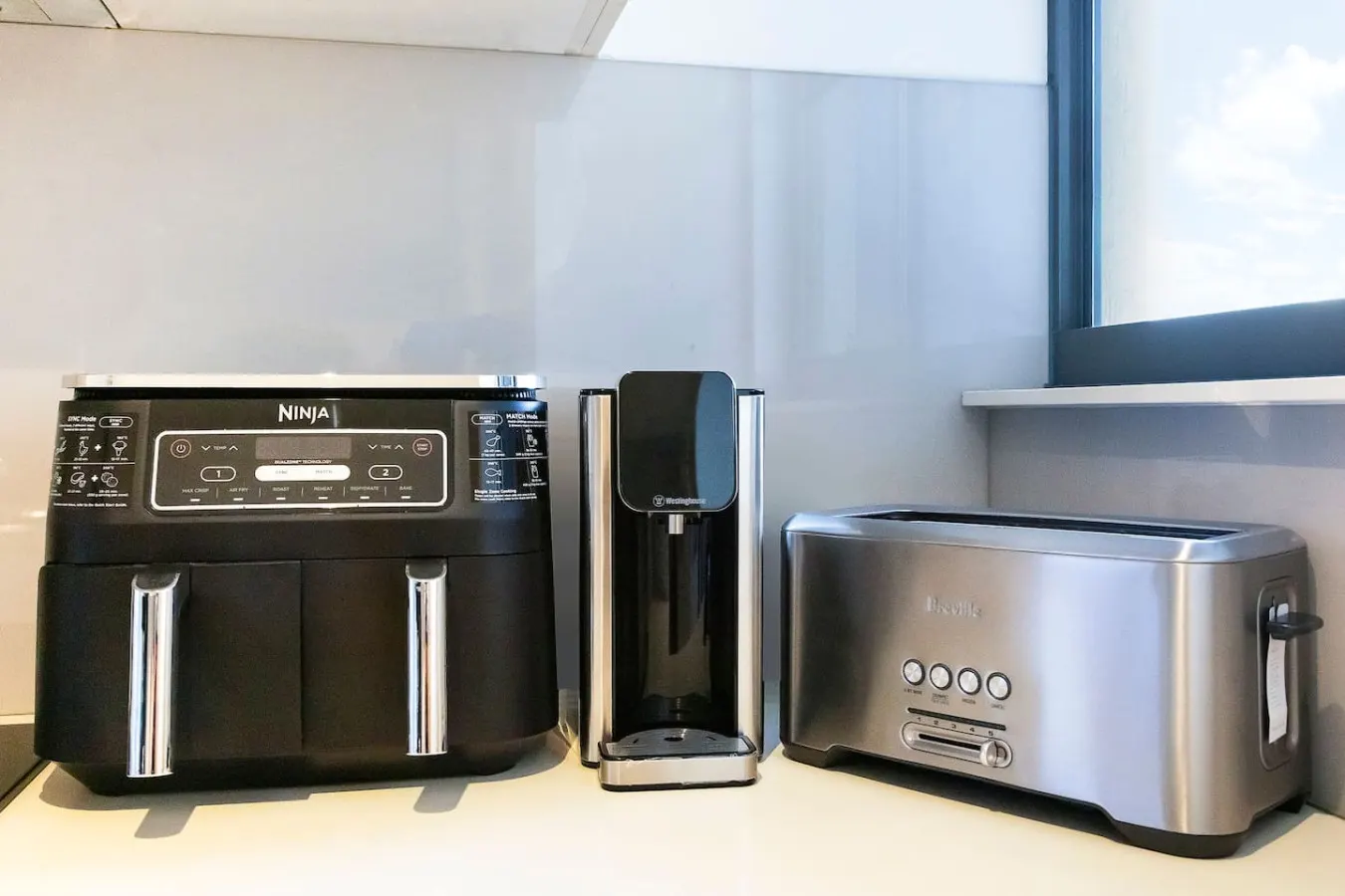 Zen At Arkaba ~ 3BR Luxury apt in Darwin City overlooking Waterfront Precinct 16