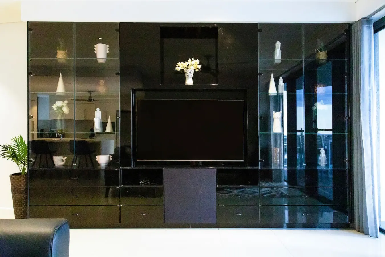 Zen At Arkaba ~ 3BR Luxury apt in Darwin City overlooking Waterfront Precinct 18