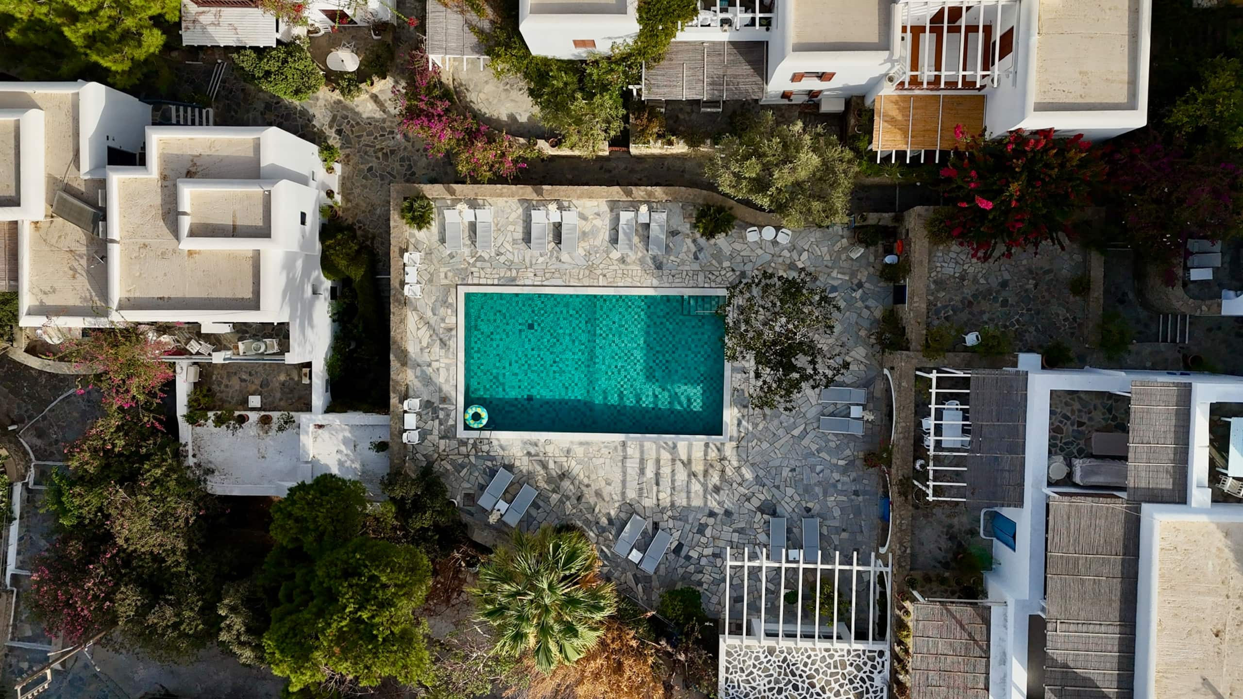 Charming Penthouse in the heart of Mykonos Town 10