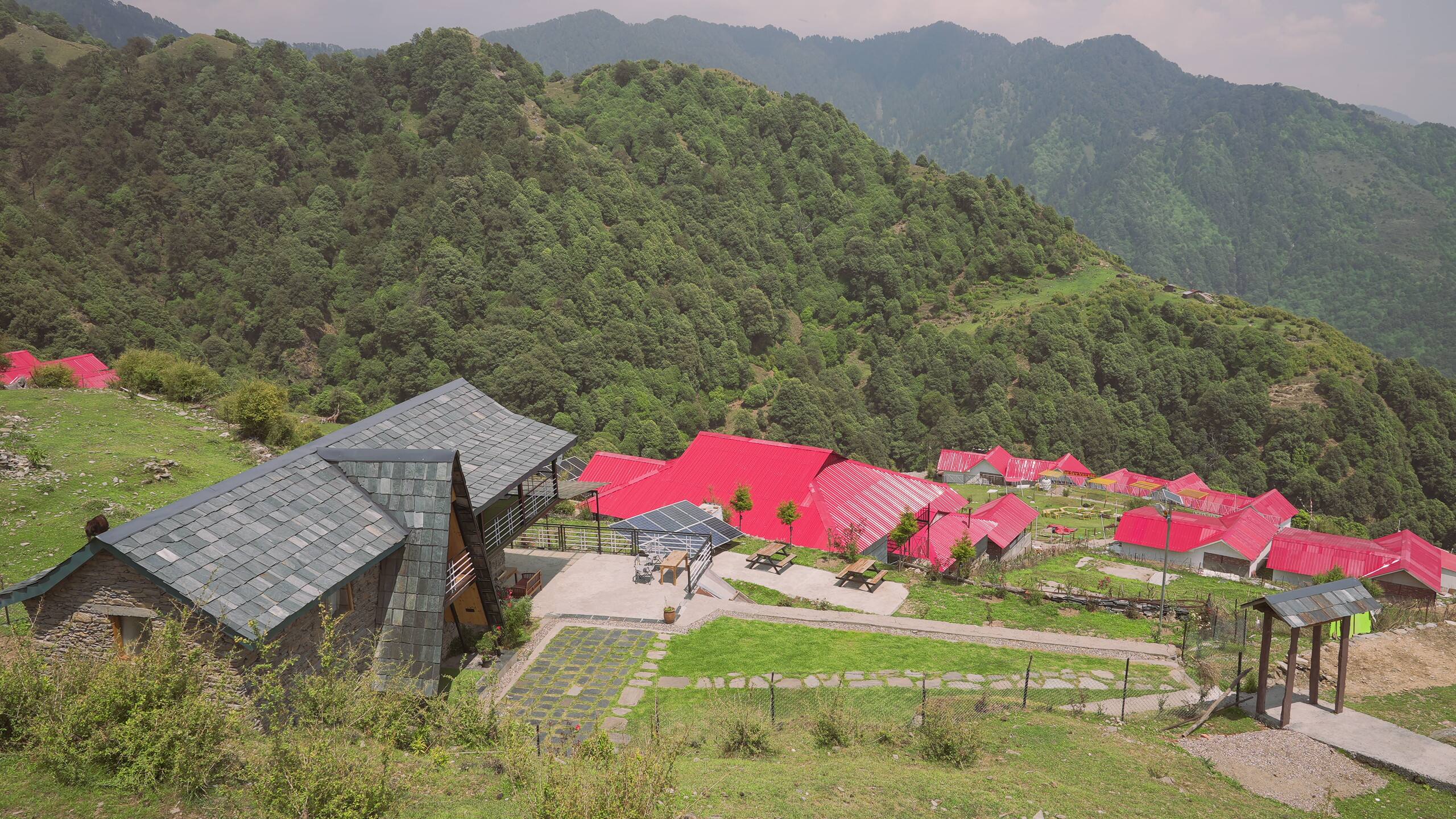 Griffons Cottage Only stay at Bir-Billing take-off 5