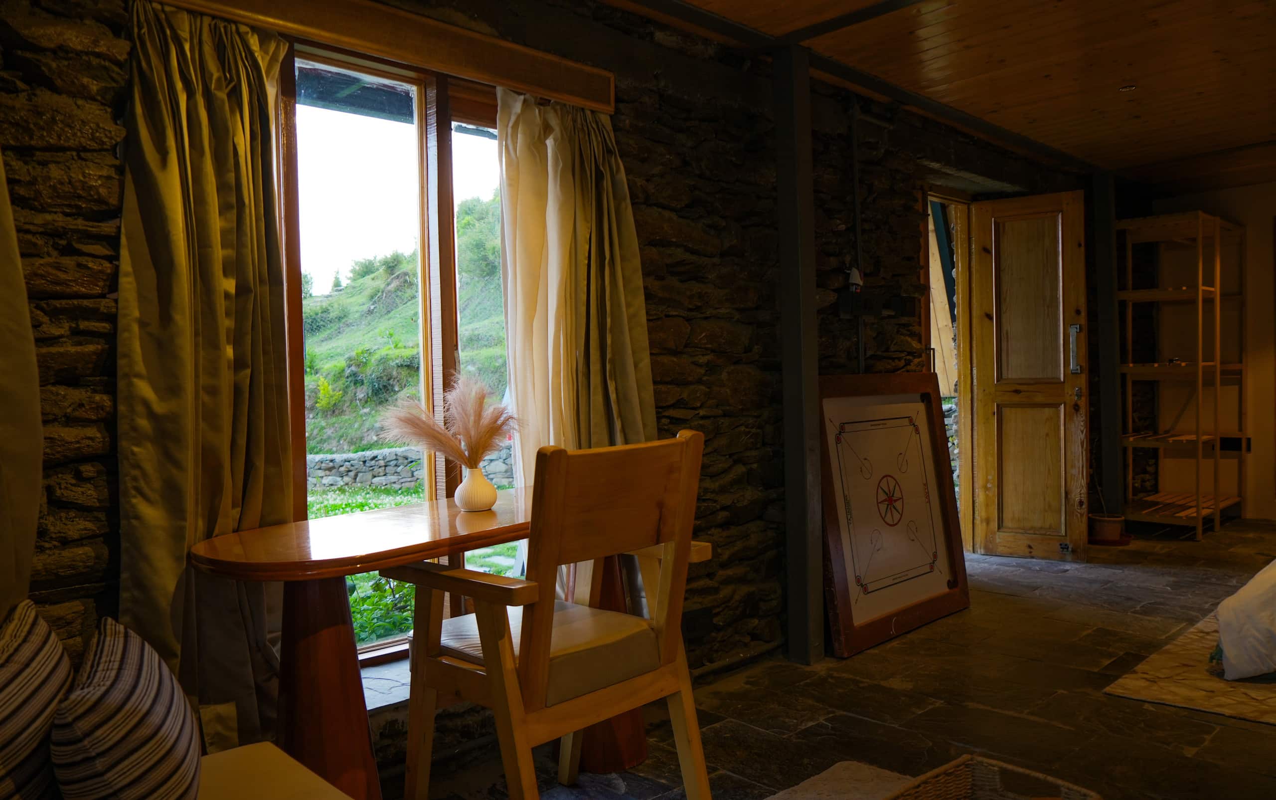 Griffons Cottage Only stay at Bir-Billing take-off 26