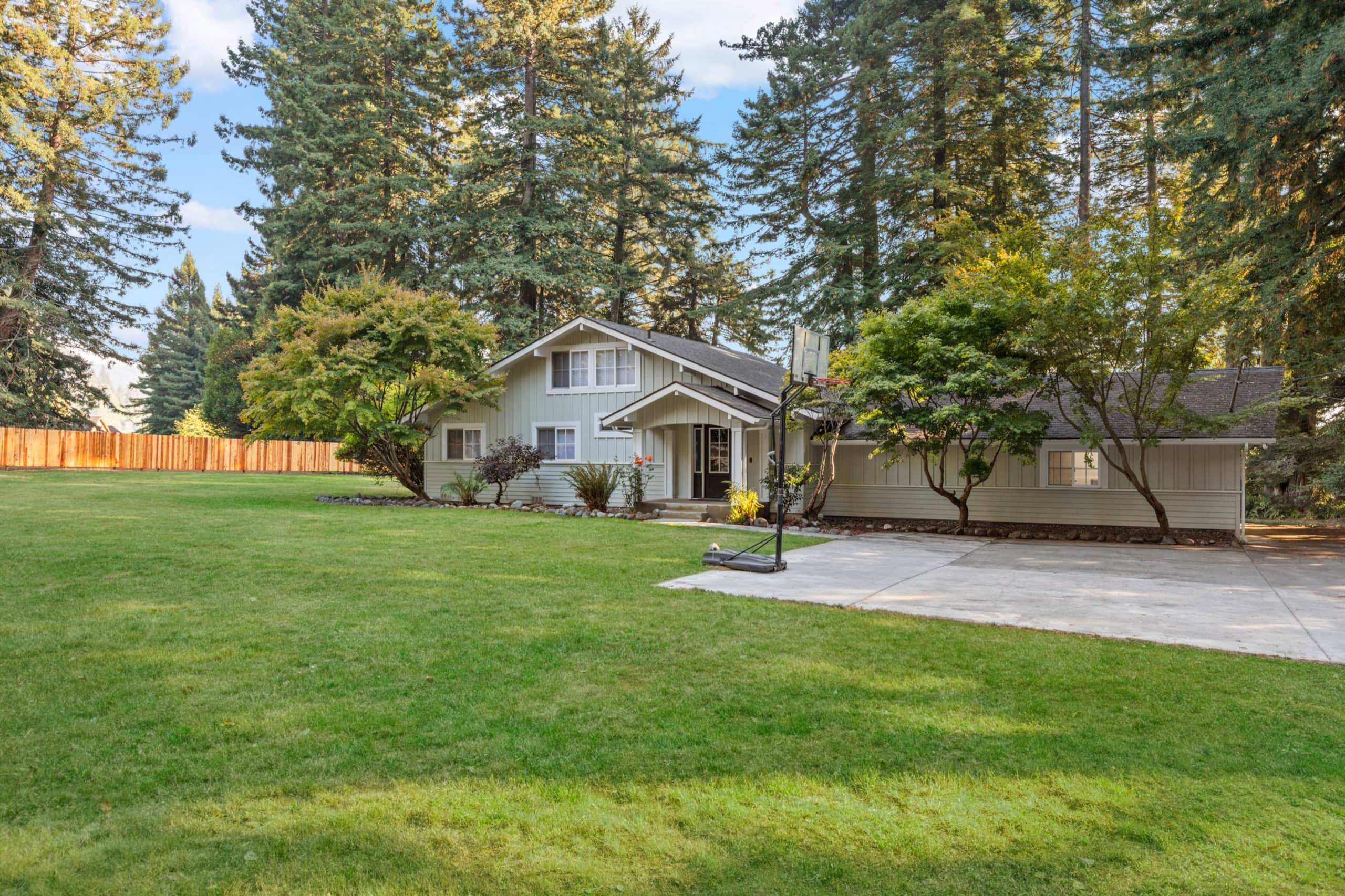 Smith River Retreat — photo 3