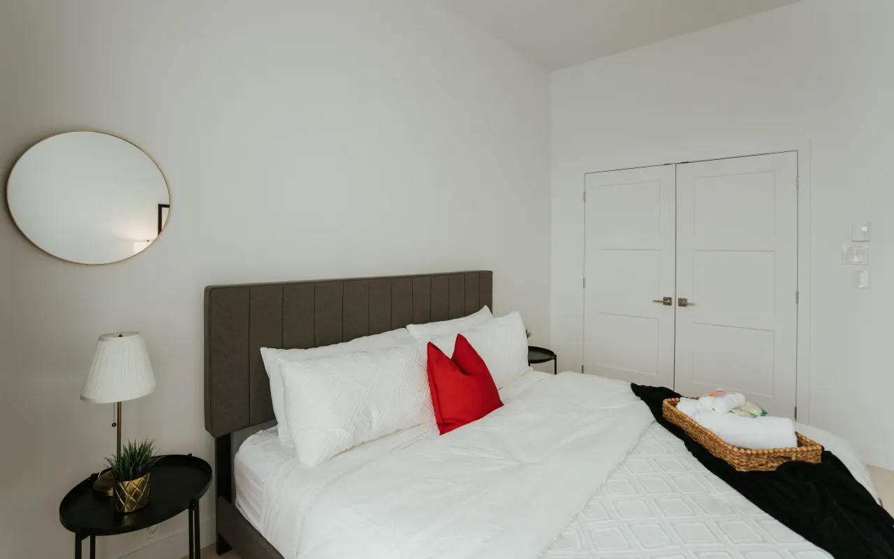 Little Italy - New Modern 2bdr Apartment in Little Italy - Unit 302 11