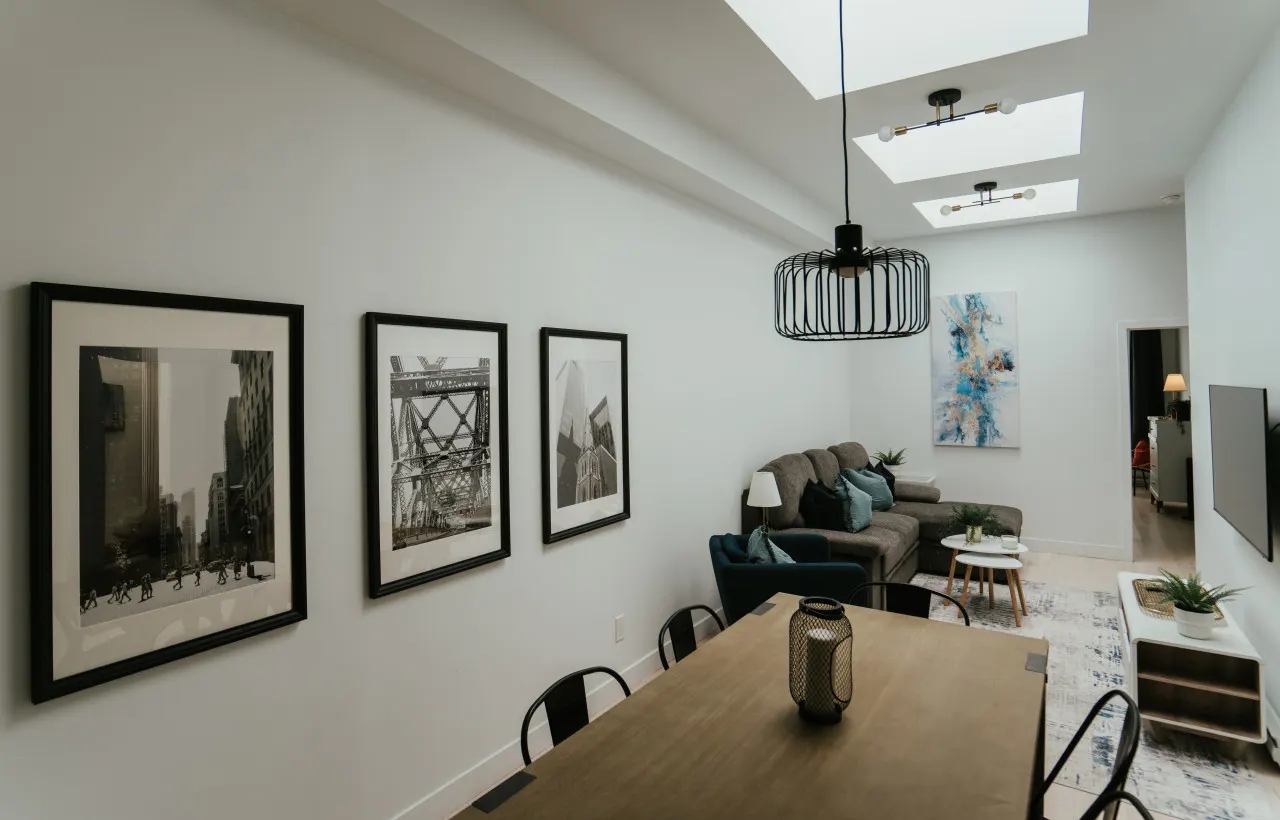 Little Italy - New Modern 2bdr Apartment in Little Italy - Unit 302 4