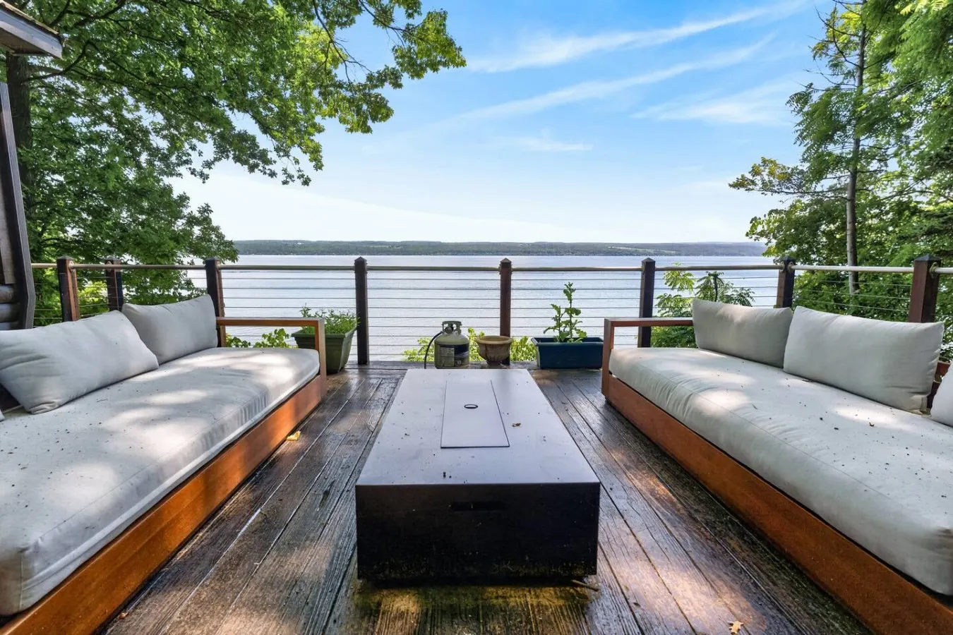 Seneca Lakefront: Sauna, Hot Tub & Game Room — photo 2