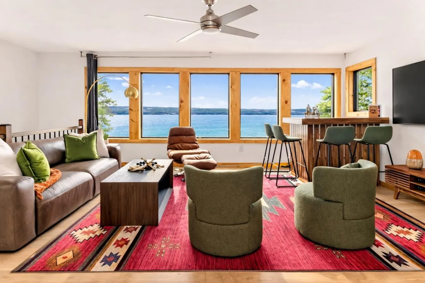 Seneca Lakefront: Sauna, Hot Tub & Game Room — photo 3