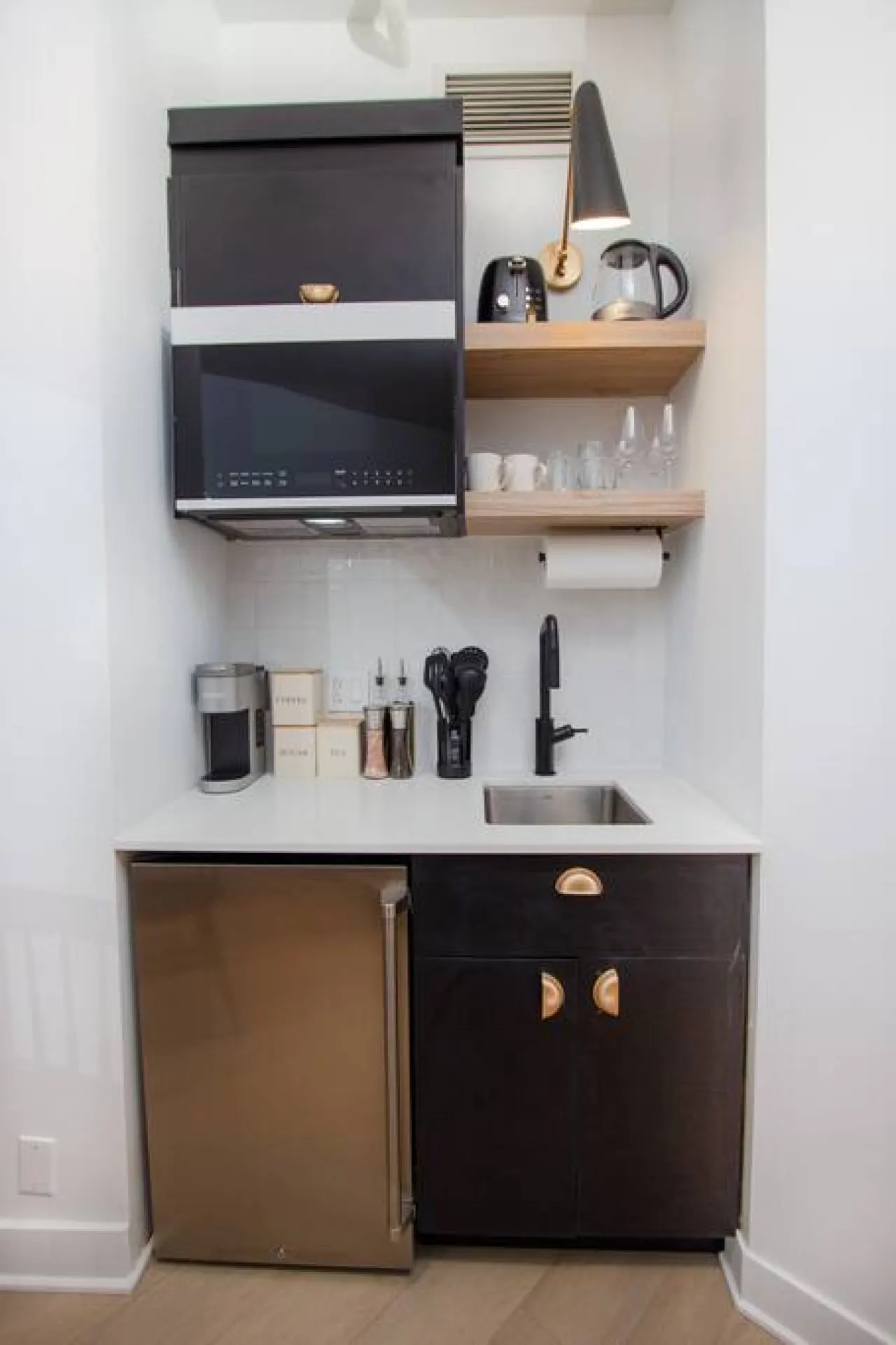 Studio17/Plateau/St-Denis/Terraces/SelfCheck-In/AC 3