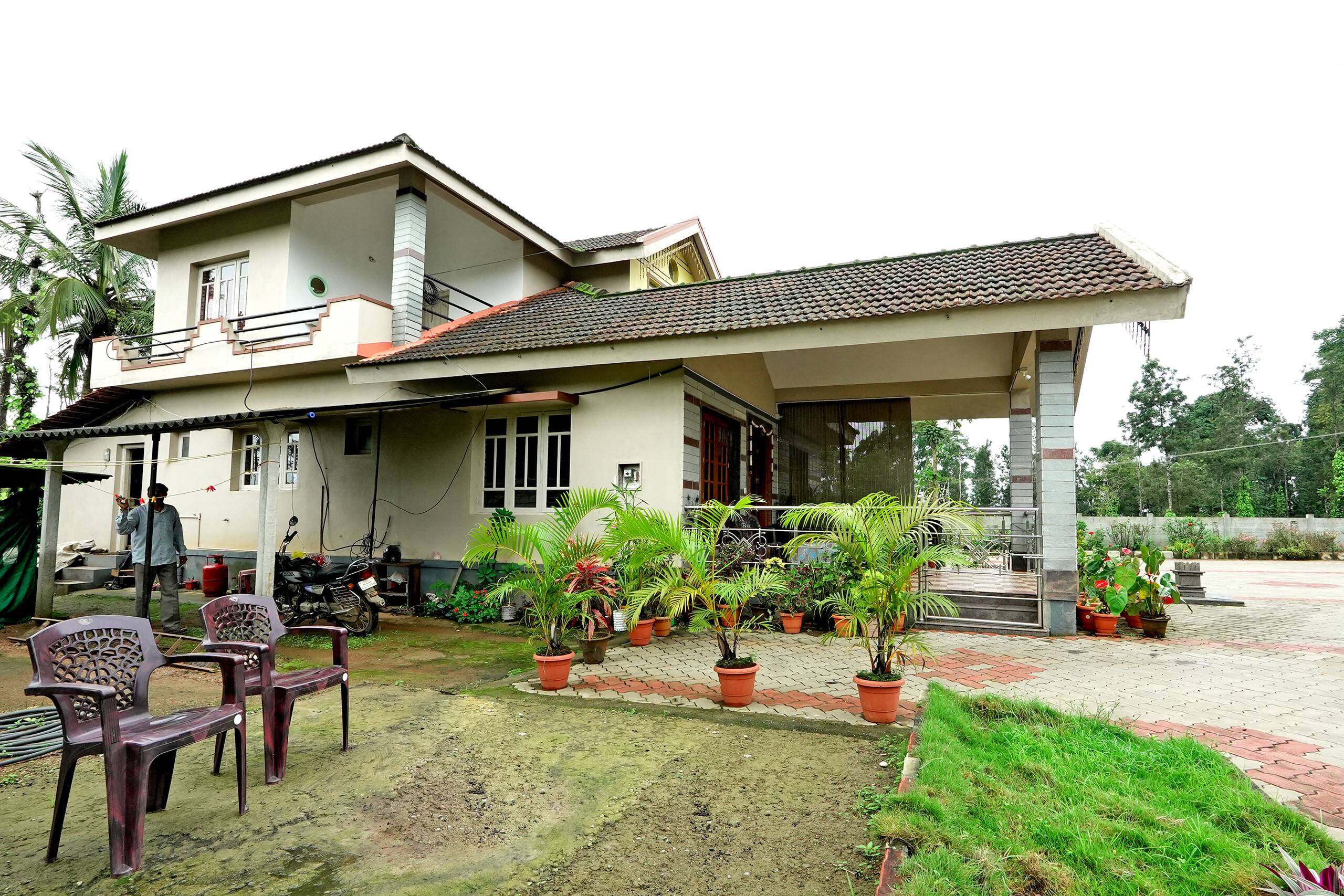 NatureSky Homestay -Full Villa, Home Food & Estate