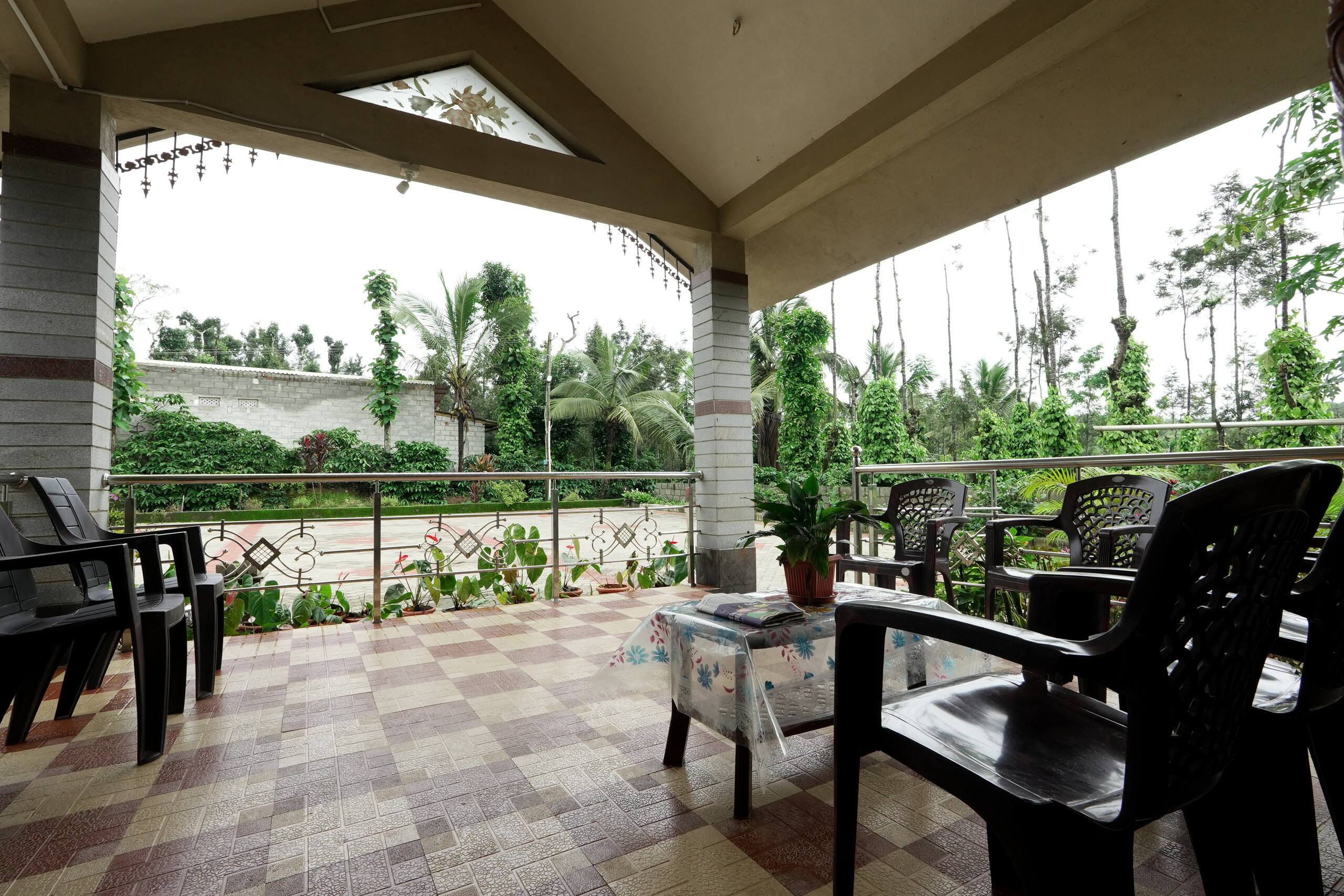 NatureSky Homestay -Full Villa, Home Food & Estate 14