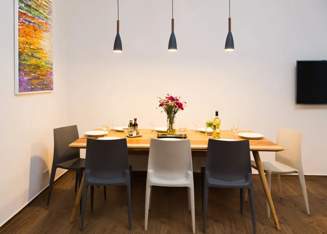 3 Bedroom & 90qm Apartment in Charlottenburg 9