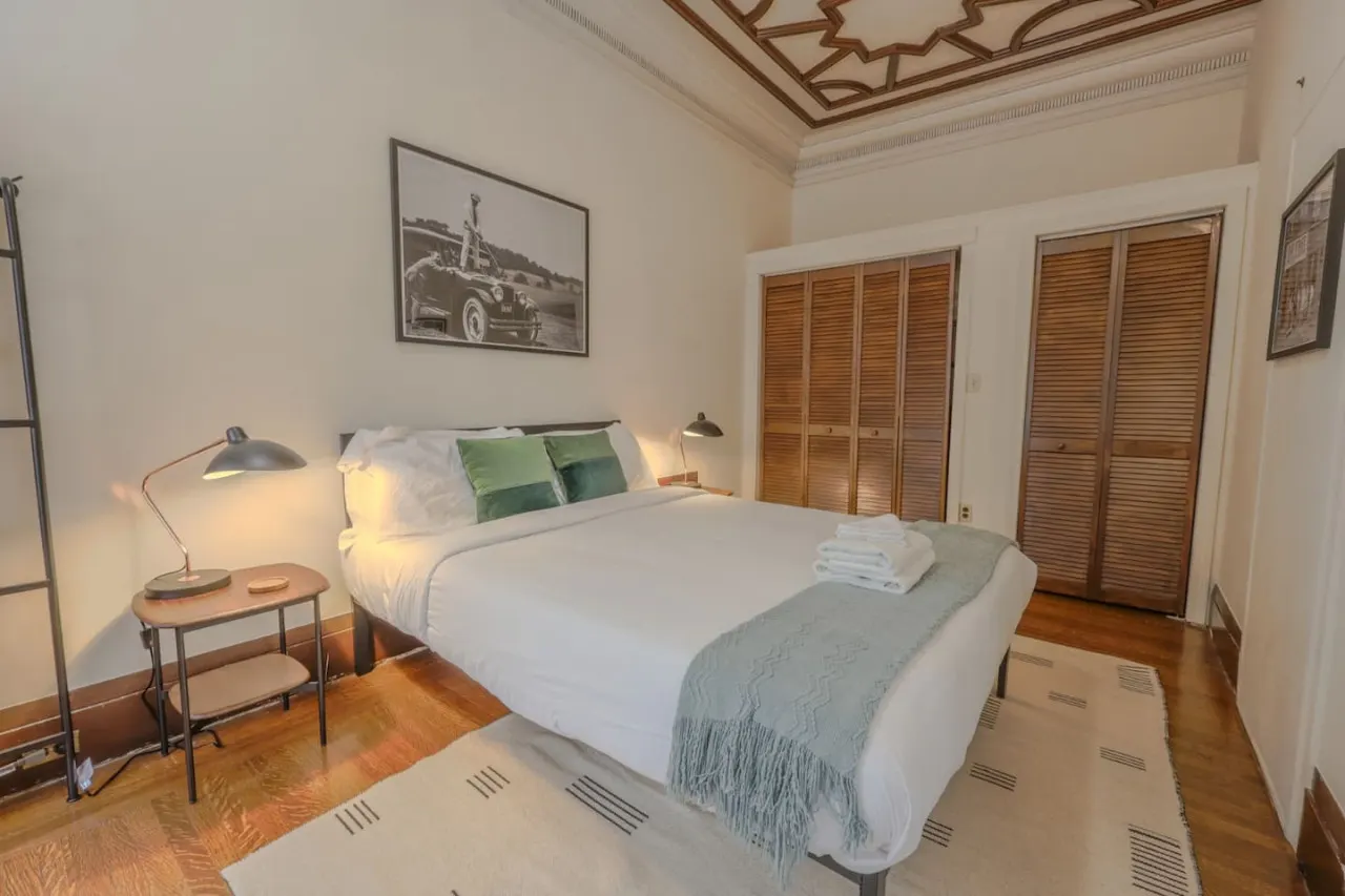 Elegant 1Bd/1Ba in Fenway! 4
