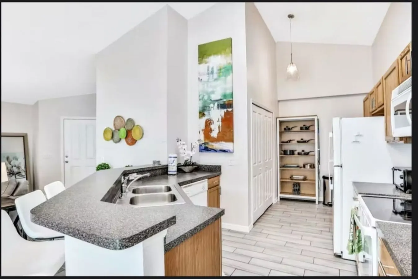 Elegant Large Private Home with Heated Pool! 16