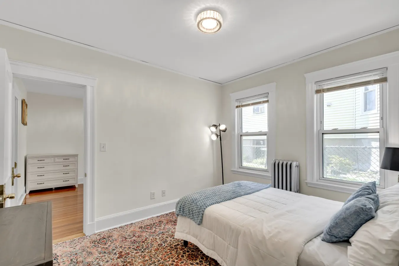 Sunny & Spacious 2BR Apartment Near Harvard Long Stays 16