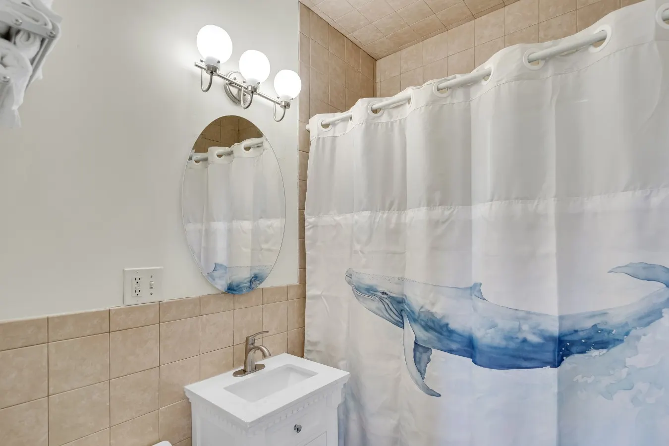 Sunny & Spacious 2BR Apartment Near Harvard | Long Stays — photo 4