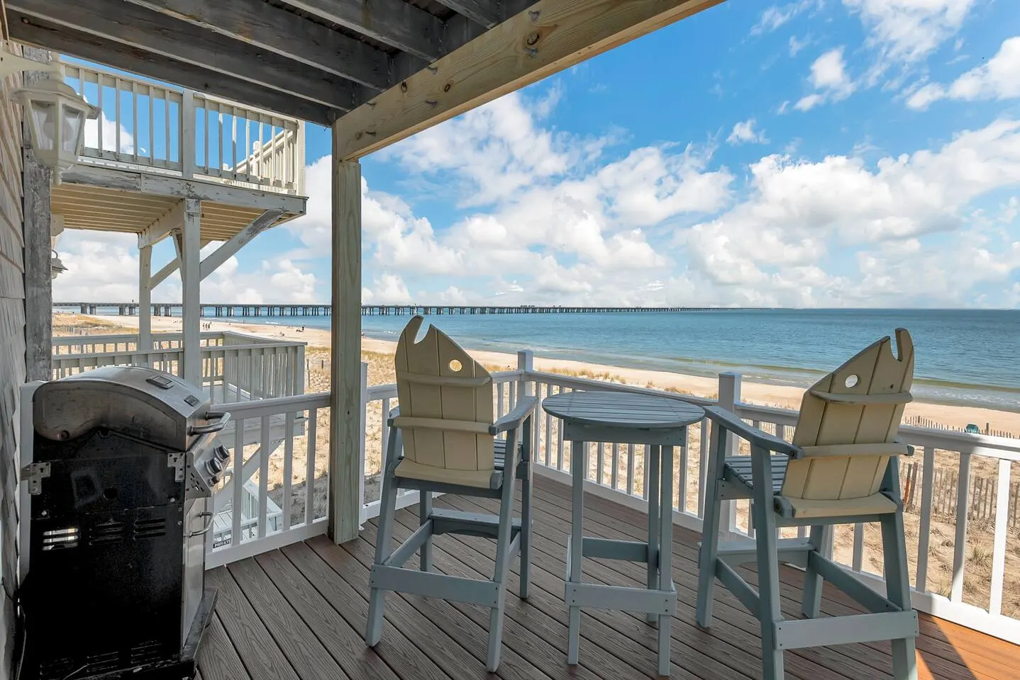Chic’s Beach Oceanfront 3BR Home With Deck Views 14