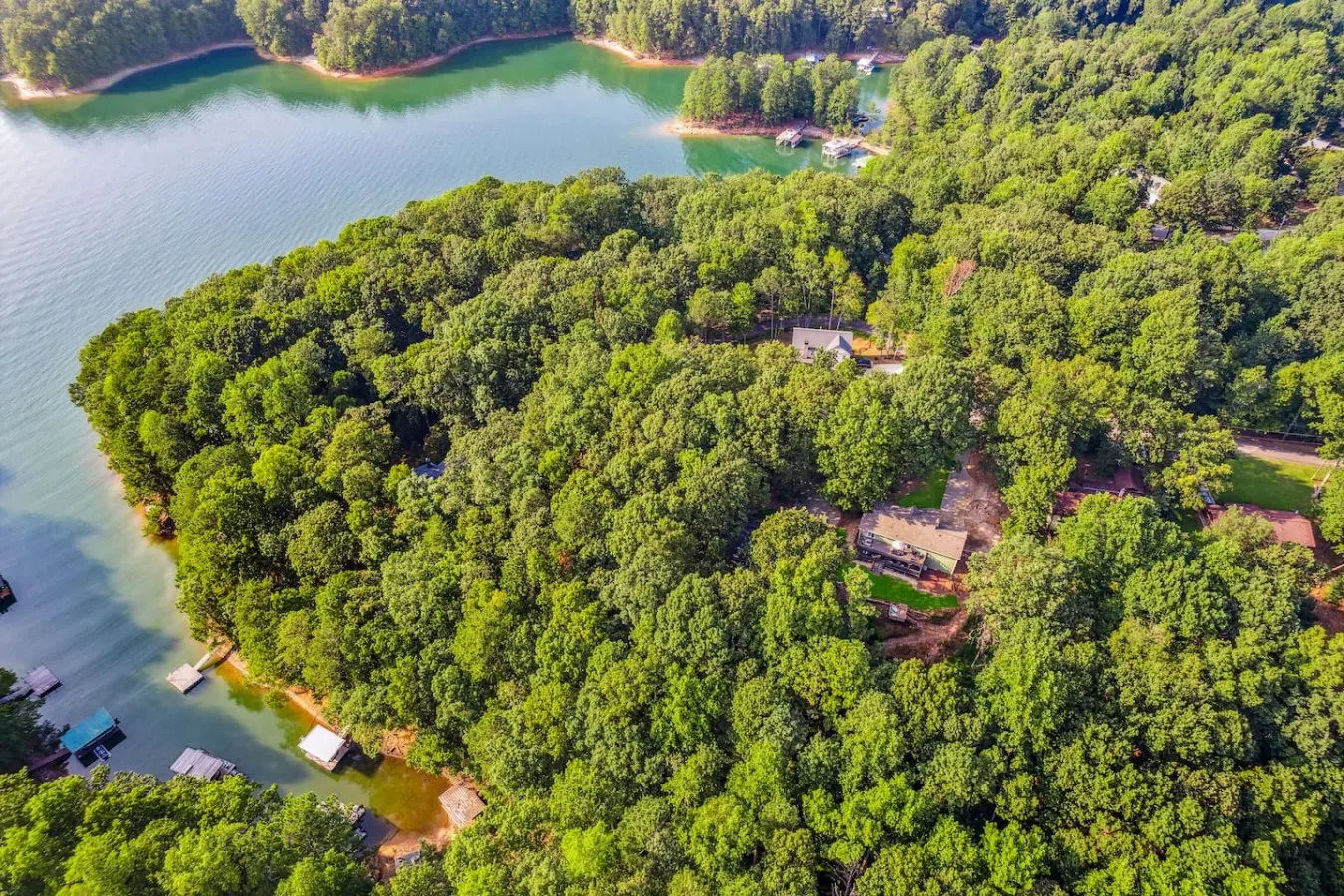 Lake Home with private dock 4
