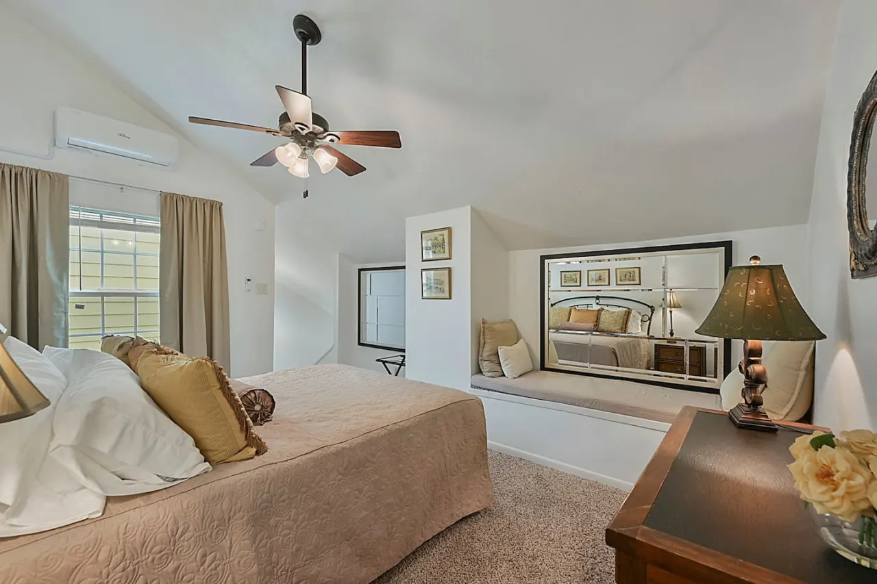 Villa Navidad - 6 Min Drive to Campus & Kyle Field 7
