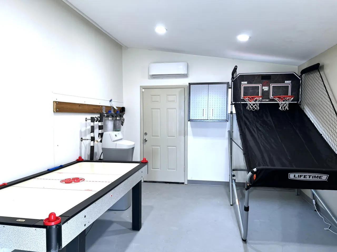 Cliff Views, Hot Tub, Game Room, Kayaks — photo 4