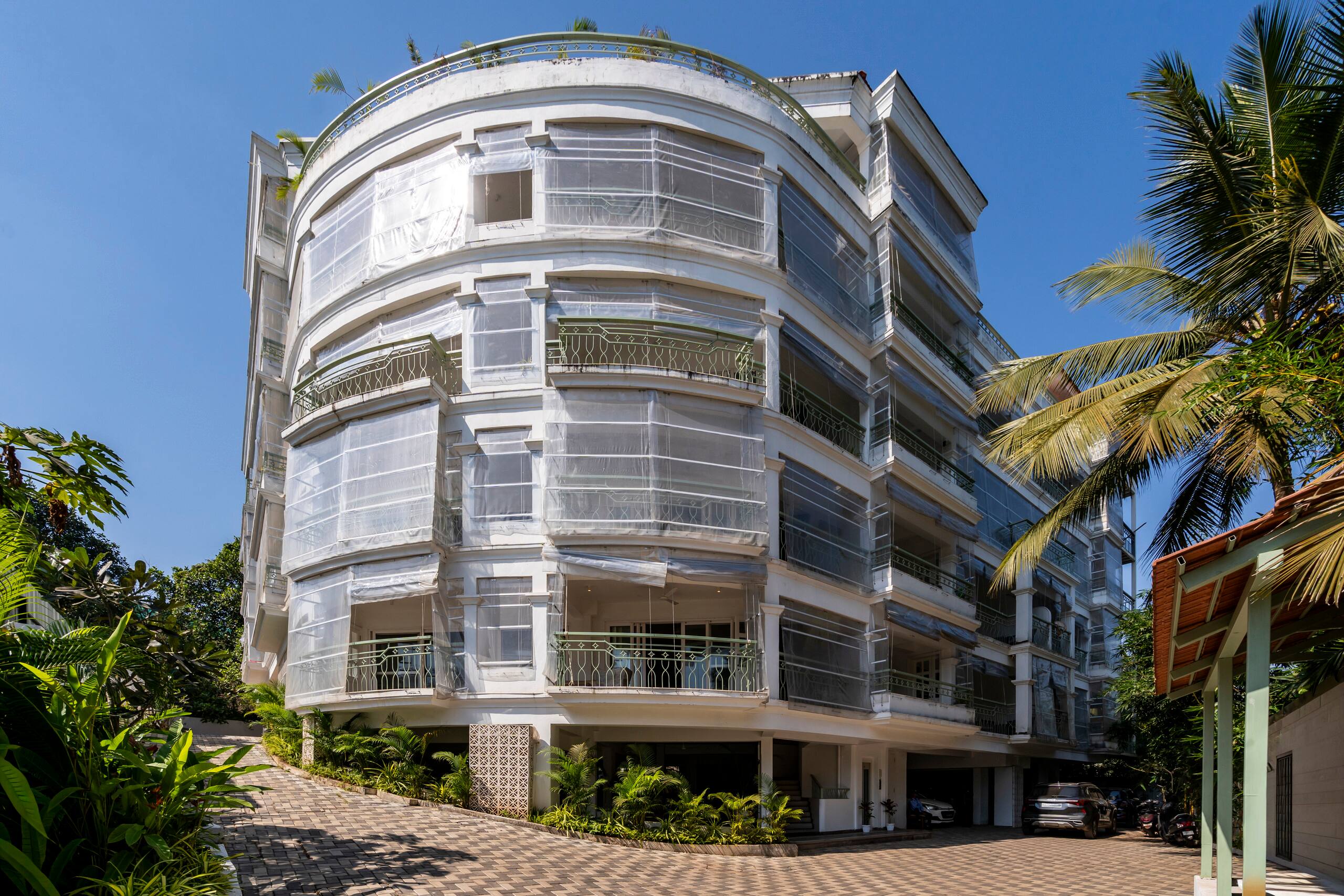 Staymaster Solintra C402 | Sea View 1.5BHK w/ Pool 7