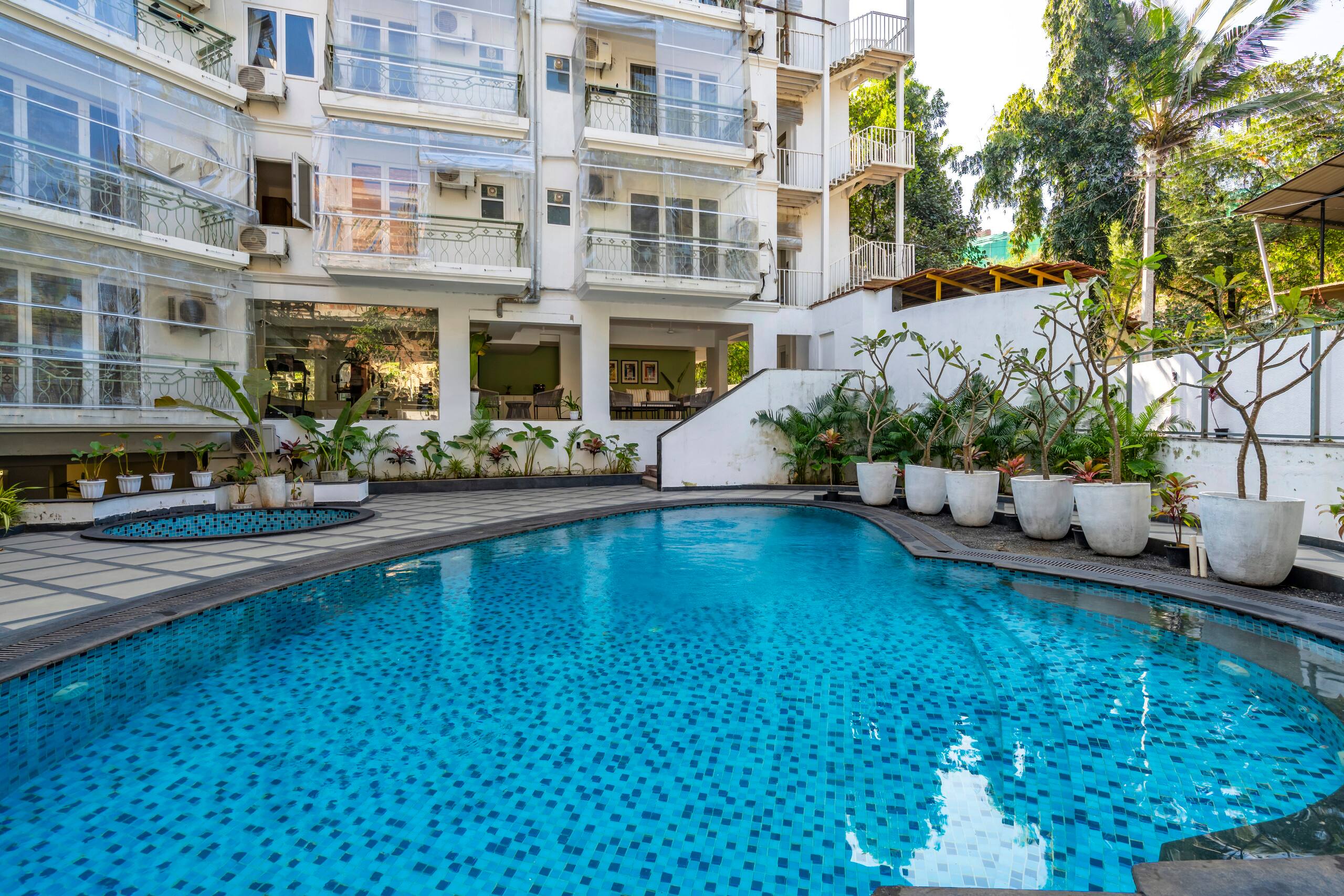 Staymaster Solintra C402 | Sea View 1.5BHK w/ Pool 6