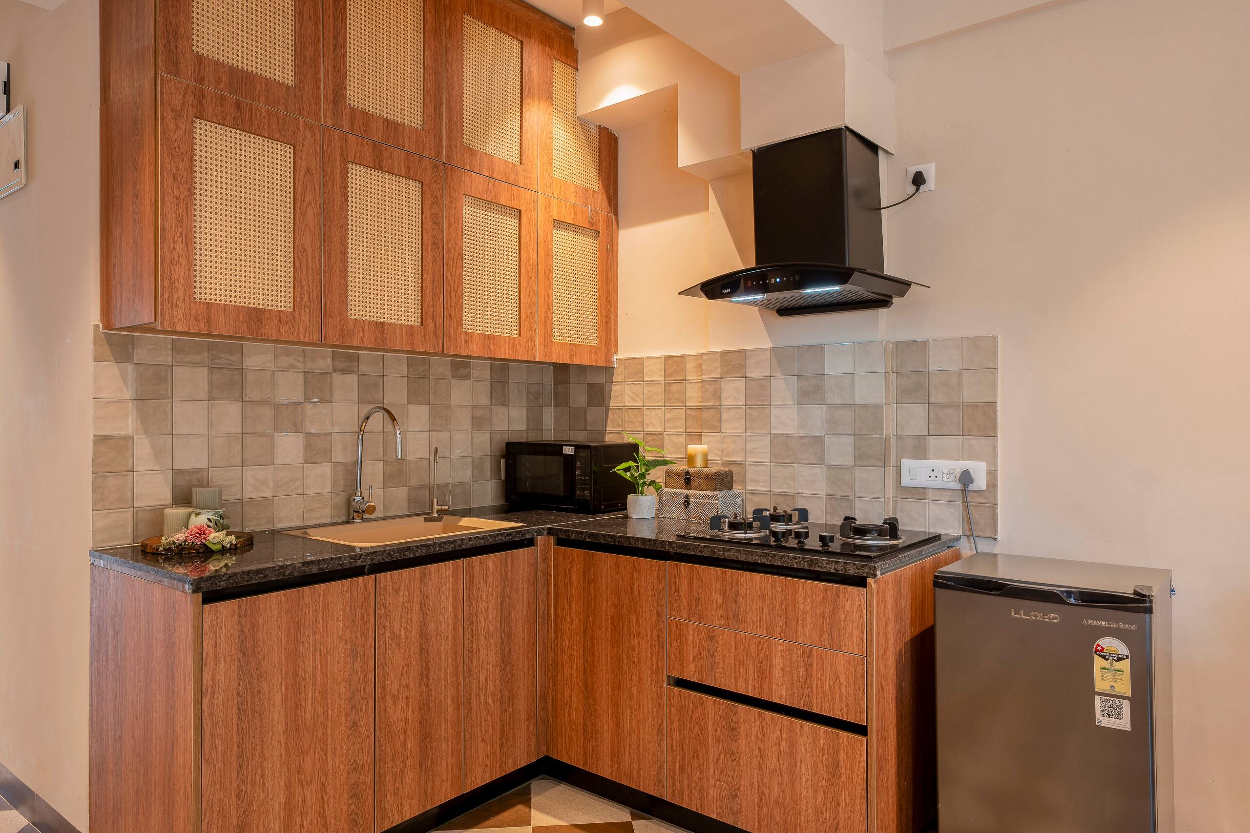 Staymaster Solintra C402 | Sea View 1.5BHK w/ Pool 15