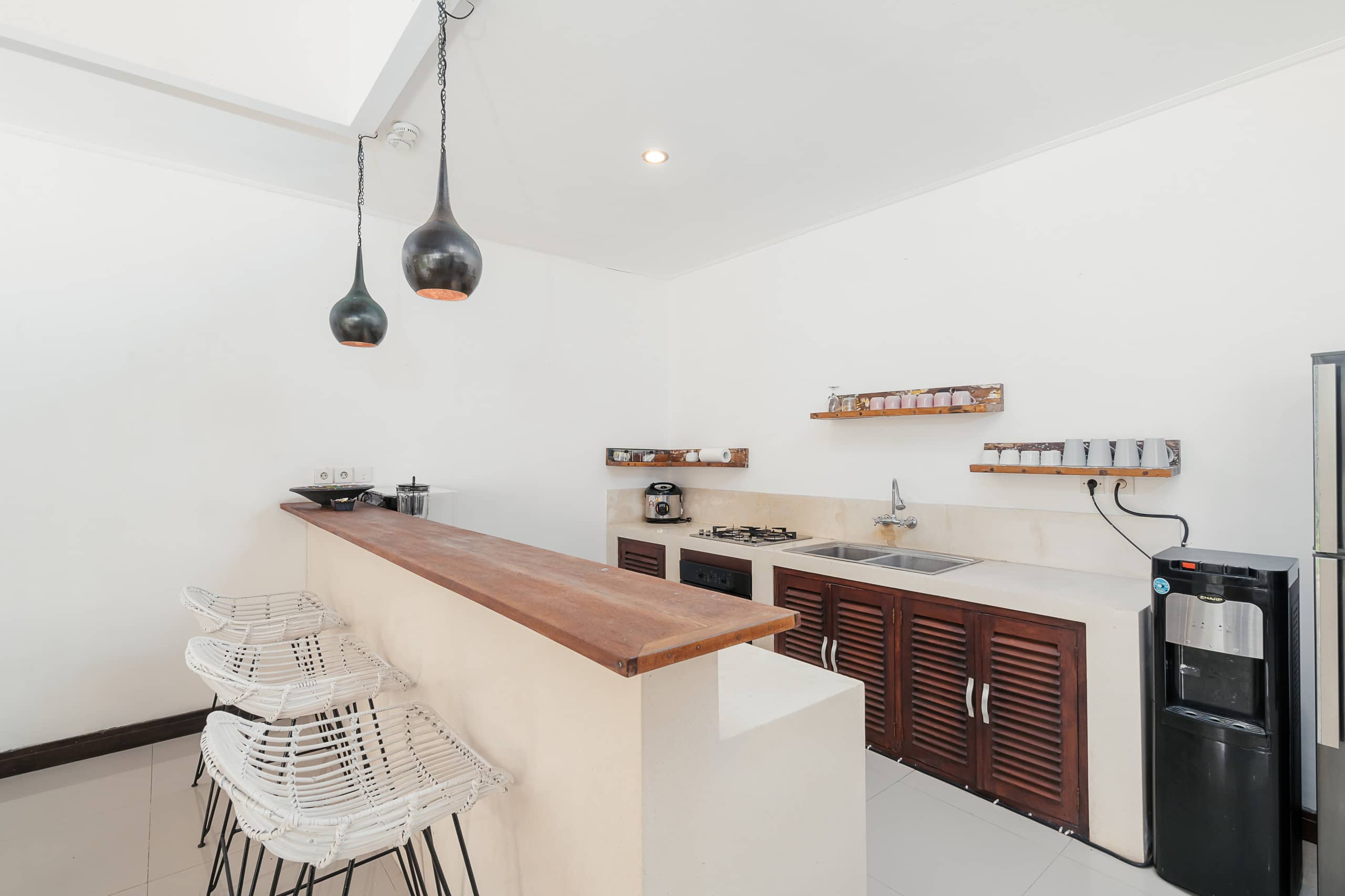 Villa Art Gecko | 2BR next to Beach in Seminyak 13