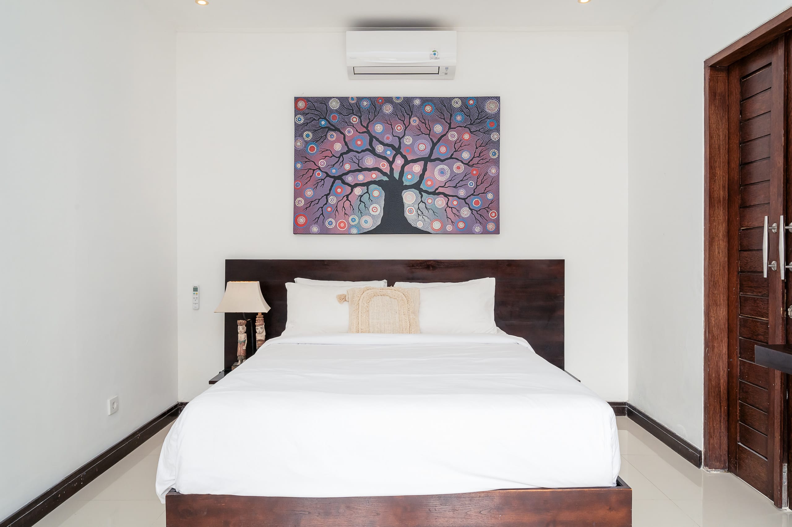 Villa Art Gecko | 2BR next to Beach in Seminyak 27