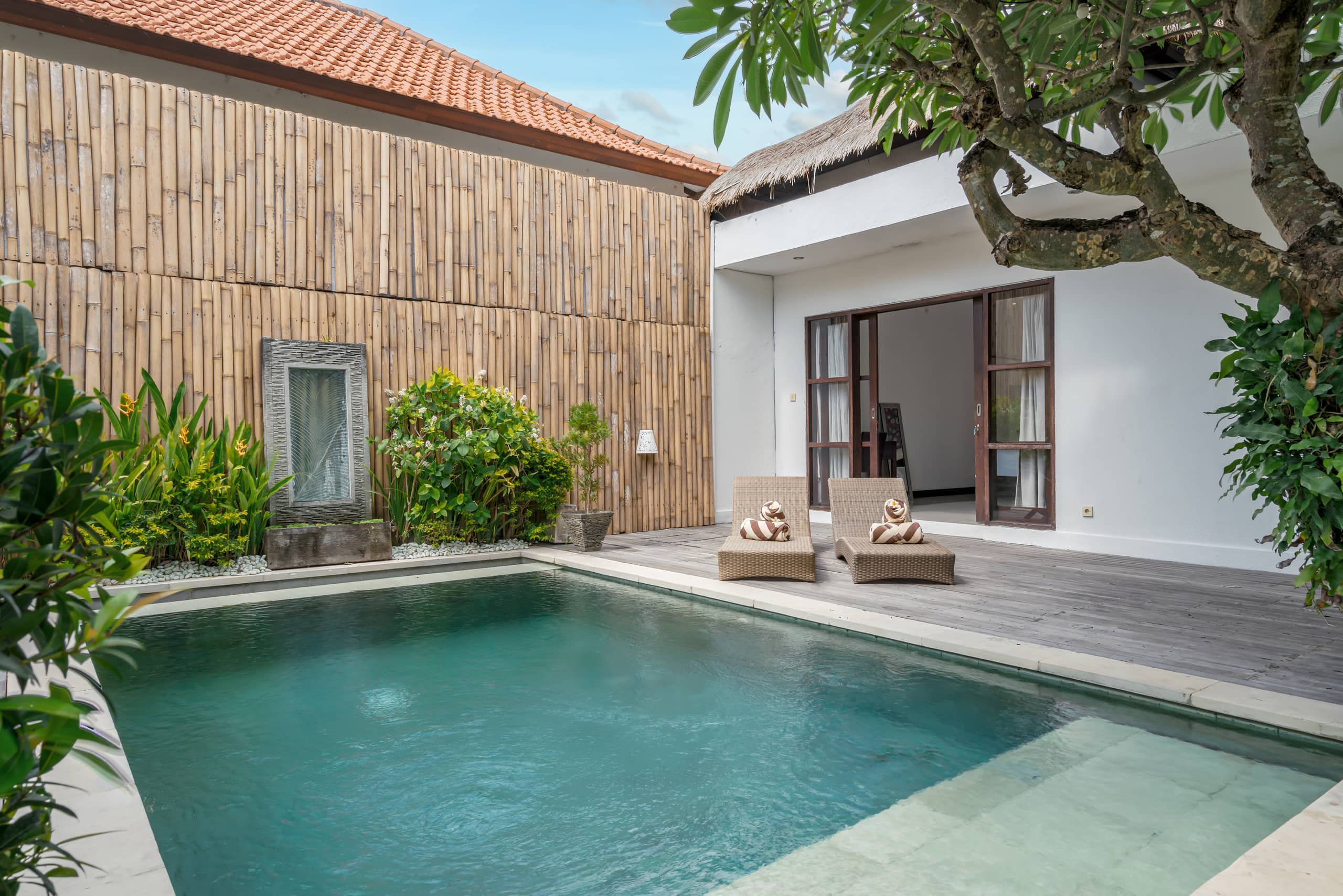Villa Art Gecko | 2BR next to Beach in Seminyak 39