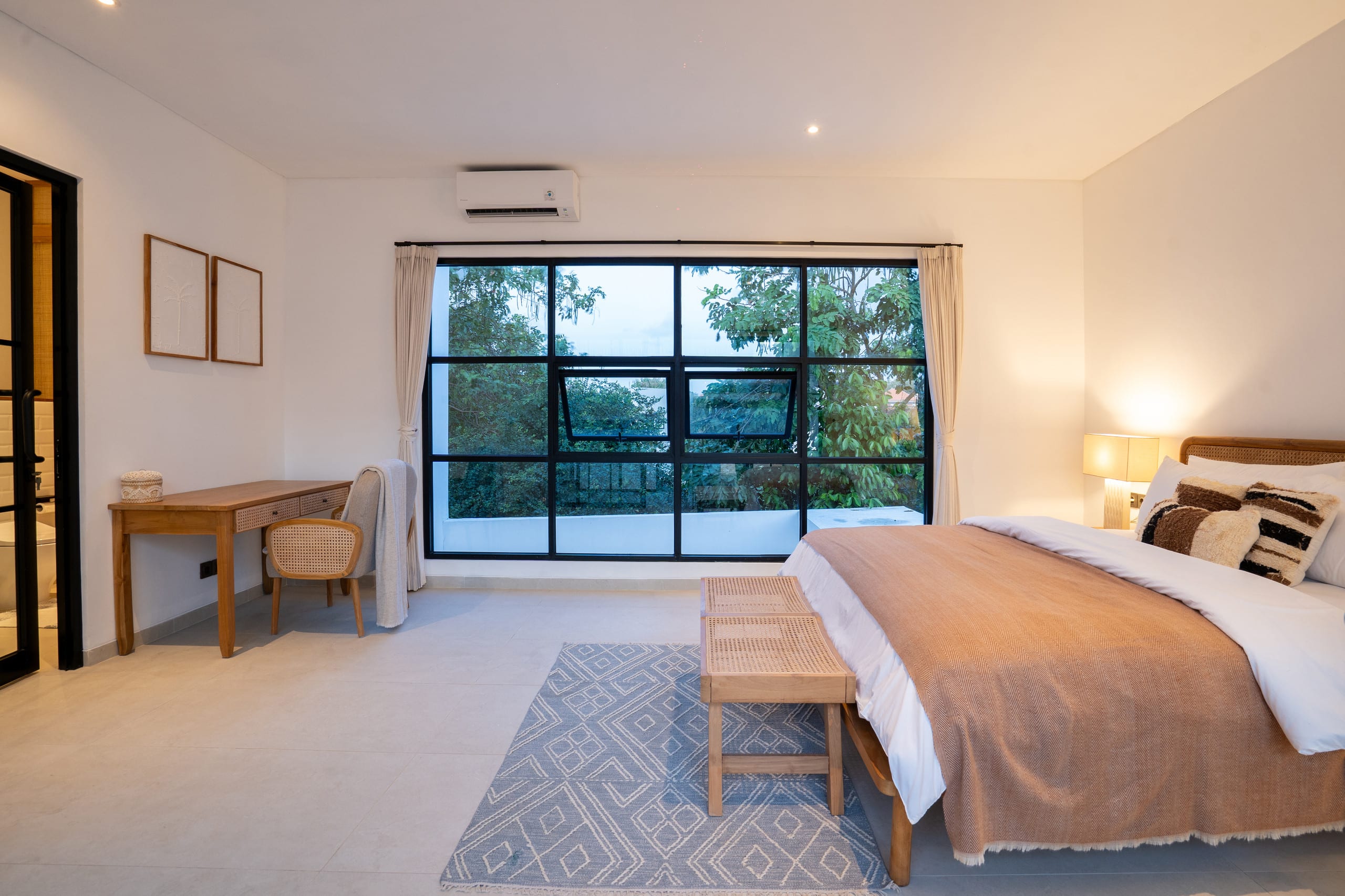 Villa Leva | Luxury Tropical 3BR Jimbaran 16