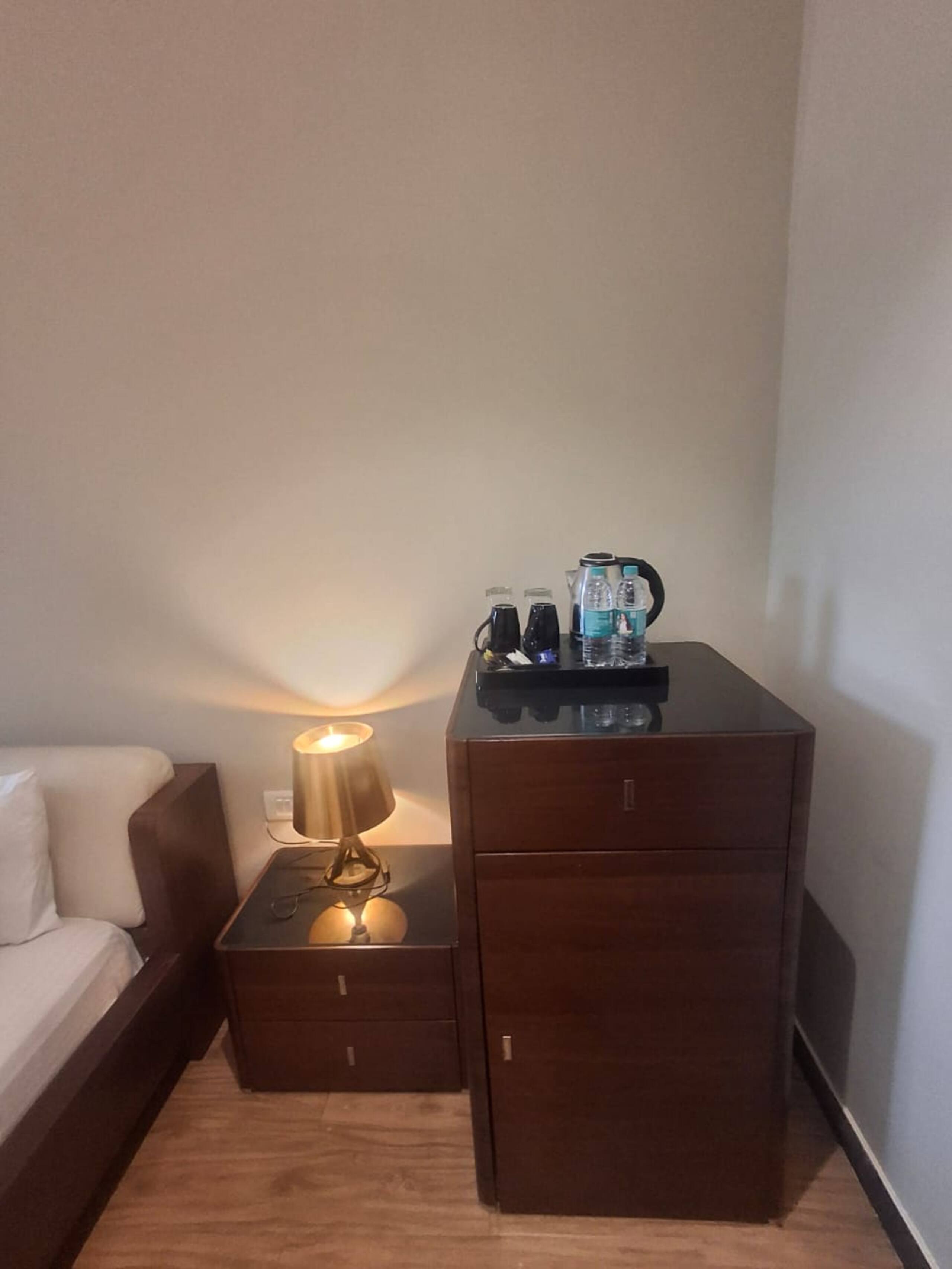 Mandrem Beach Retreat | Pool Access | AC | Bathtub 9