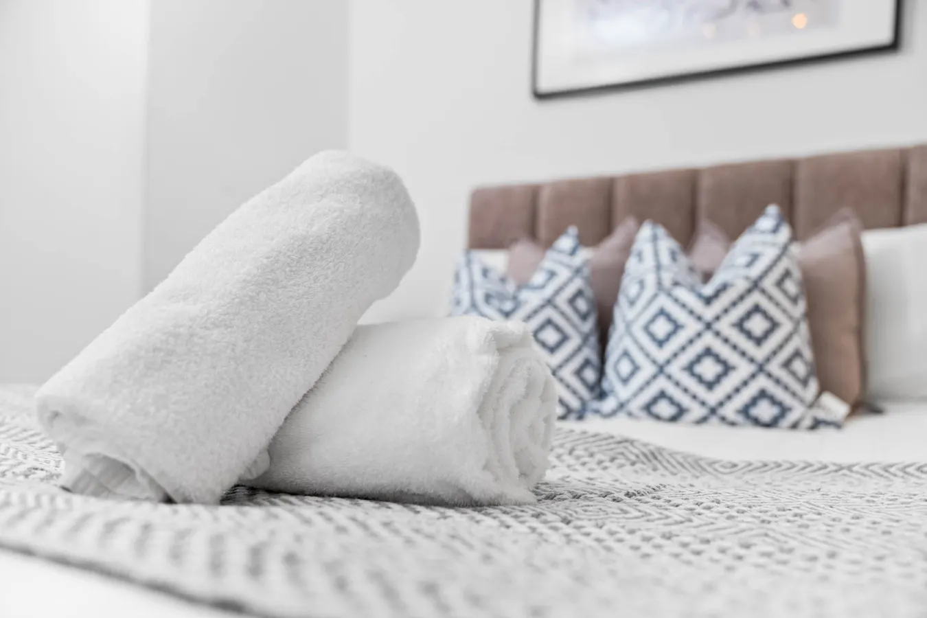 Modern Apartment - Jewellery Quarter - Smart TV - WIFI 2 14