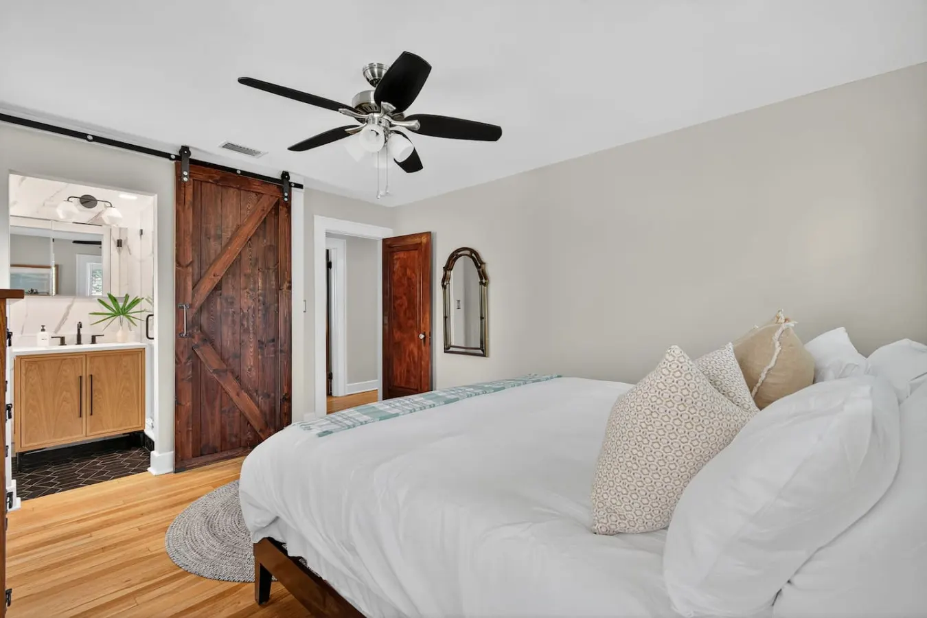 140 Home - Captain's Quarters Bungalow 12