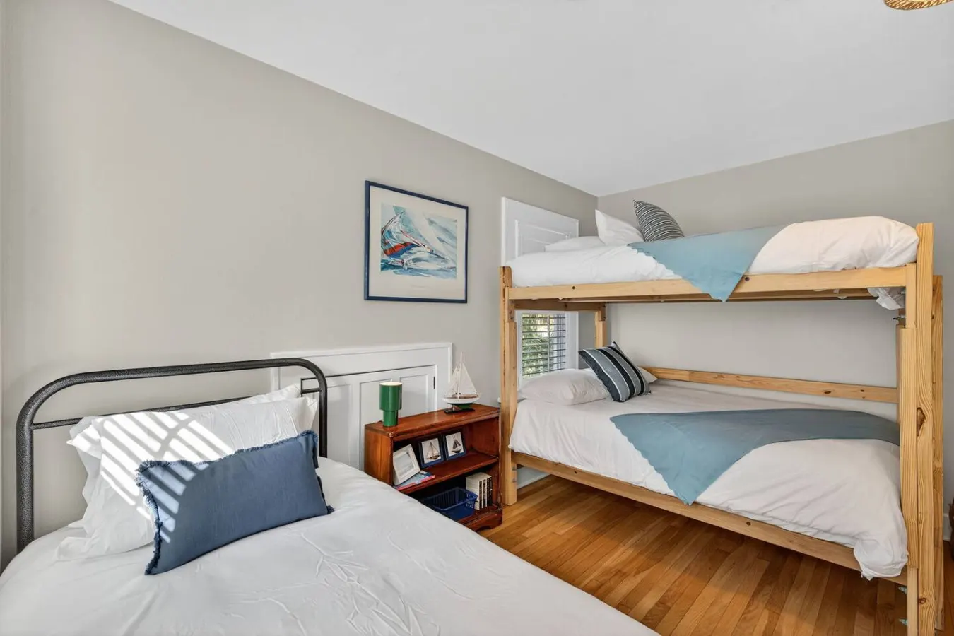 140 Home - Captain's Quarters Bungalow 17