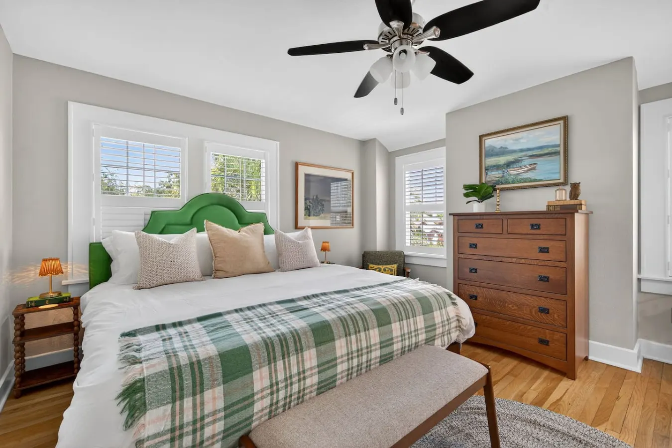 140 Home - Captain's Quarters Bungalow 7