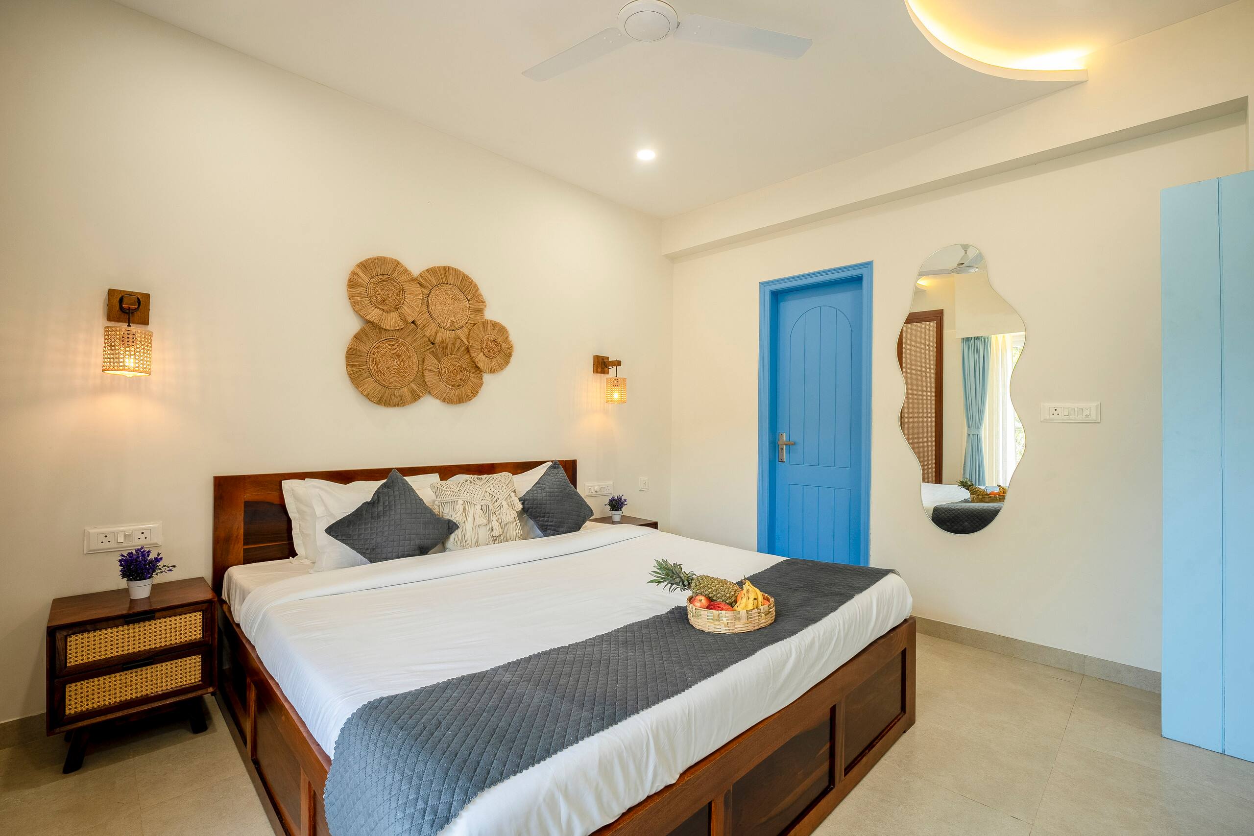 Luxury Flat in Candolim l Walk-in DistanceTo Beach 33