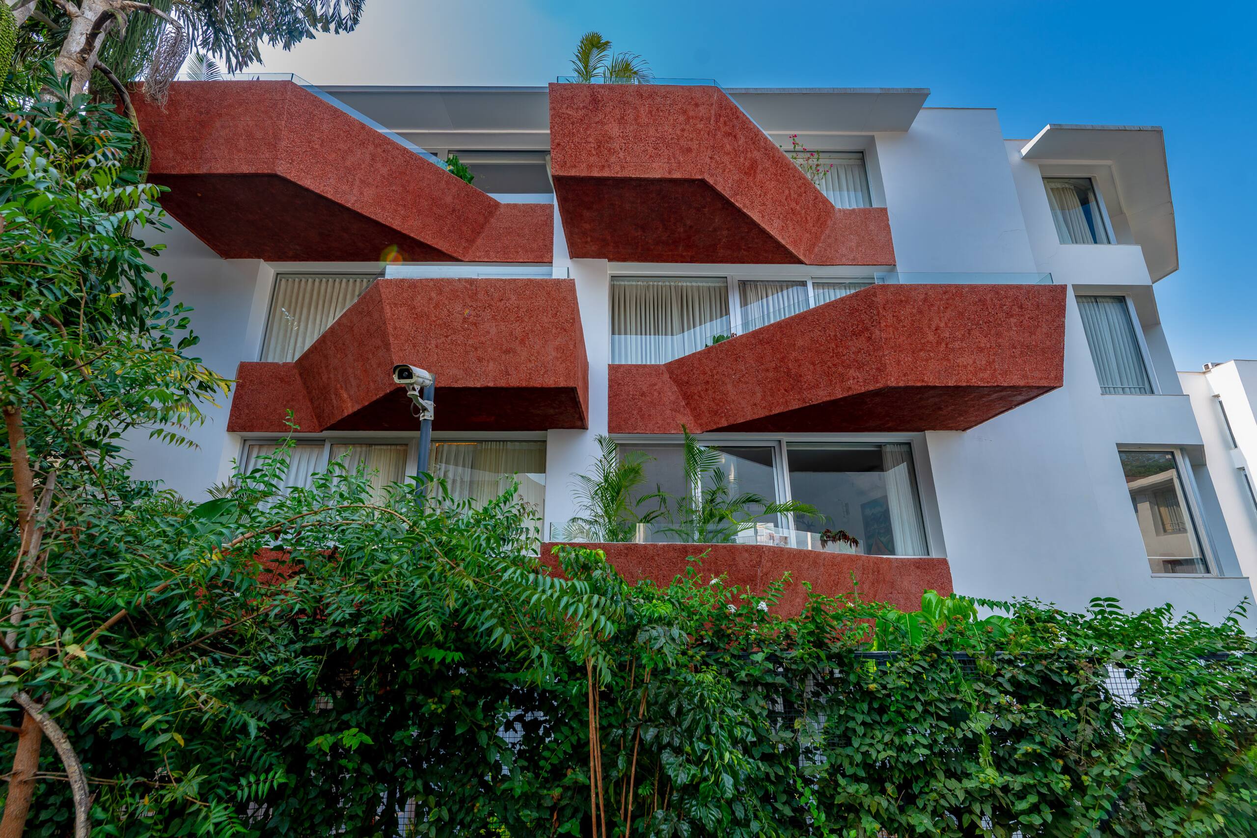 El Volar in Nerul-Chic 2 BHK and Resort Pool Vibes 2