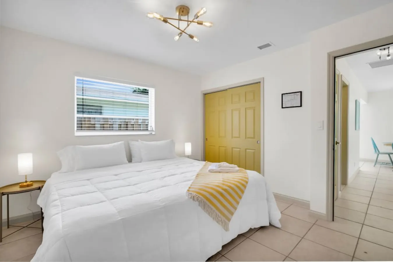 LoKal Rentals 2AB - Tropical Villa near Downtown 10