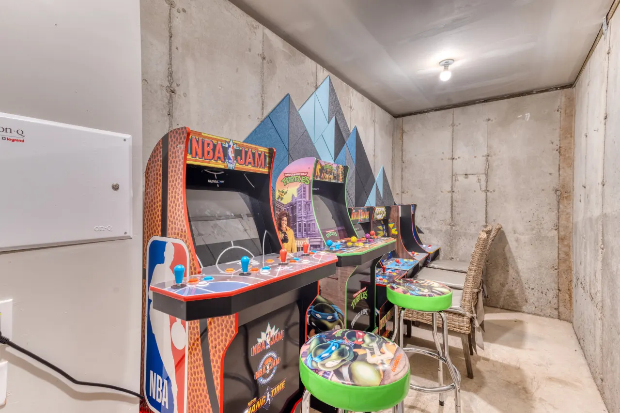 The Sand Jamm at Olivia Beach with ARCADE and HOT TUB 20