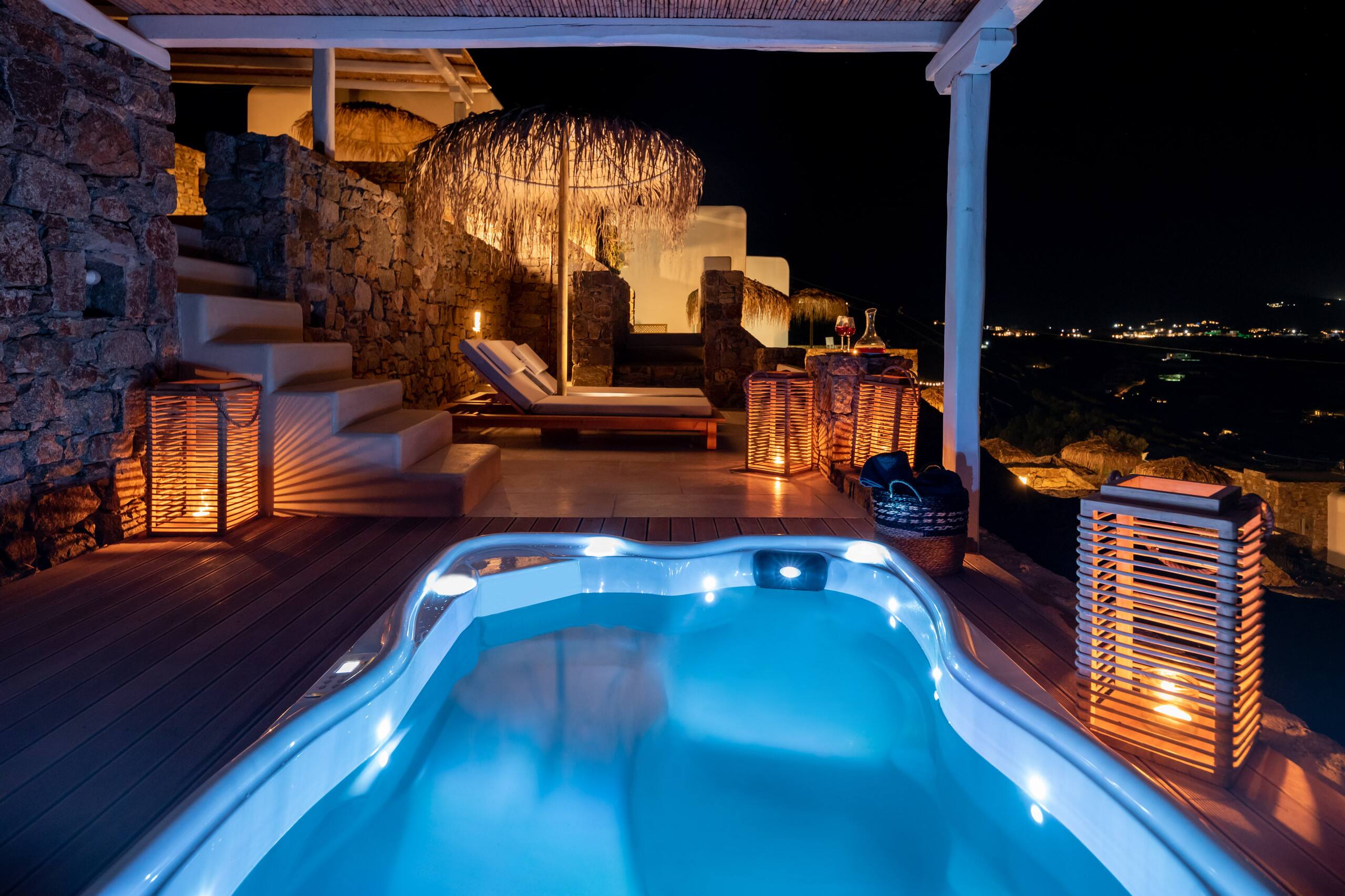 The Summit of Mykonos -Royal Suite Outdoor Jacuzzi