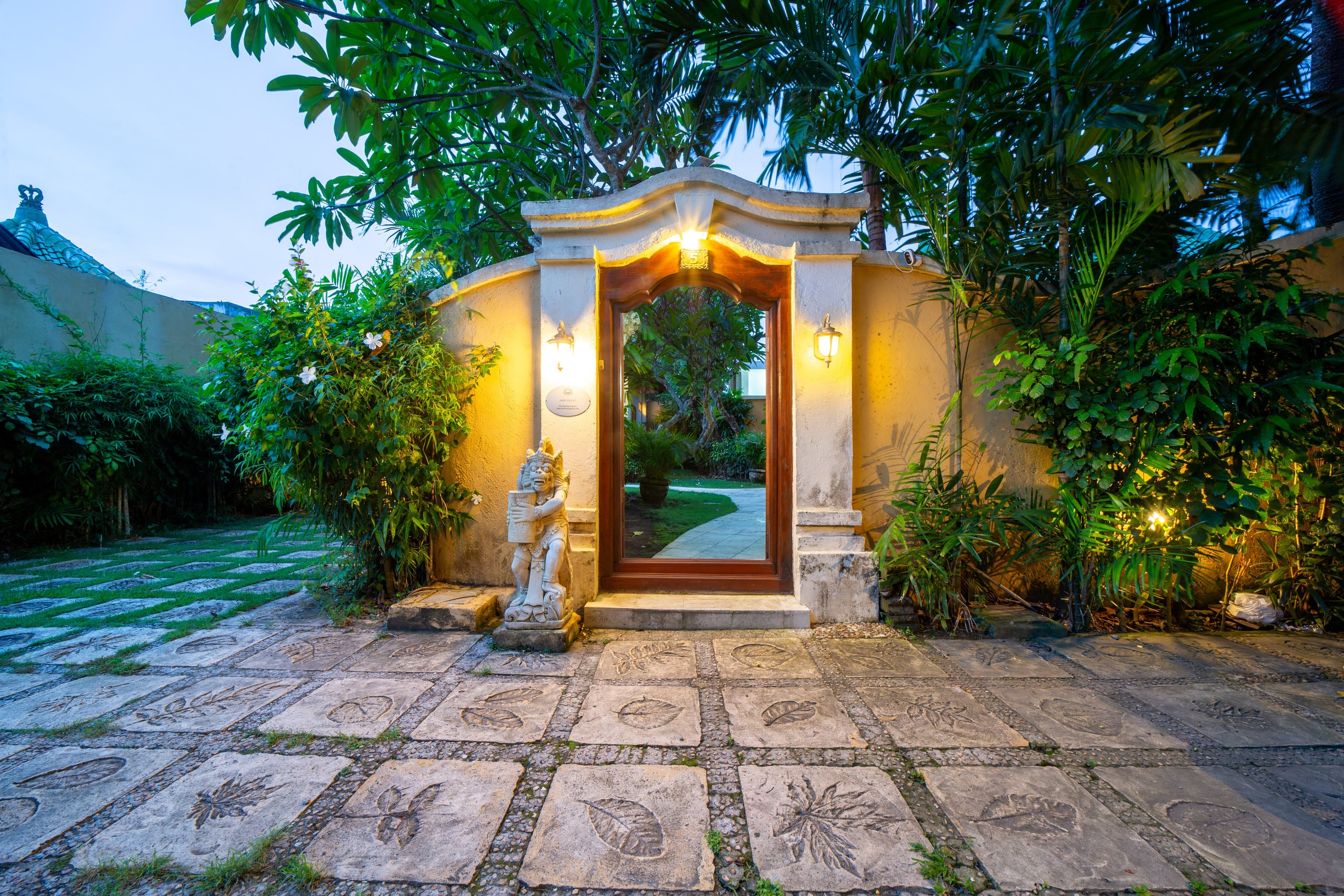 Jade Villa No.5 - Private Villa in Sanur 7