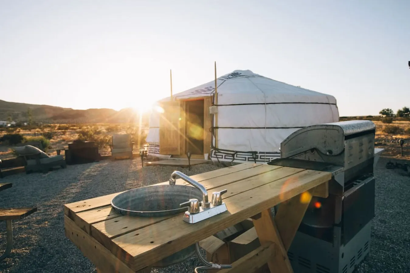 28 Palms Ranch Stargazing Yurt #10 · Stargazing Mongolian Yurt JTNP