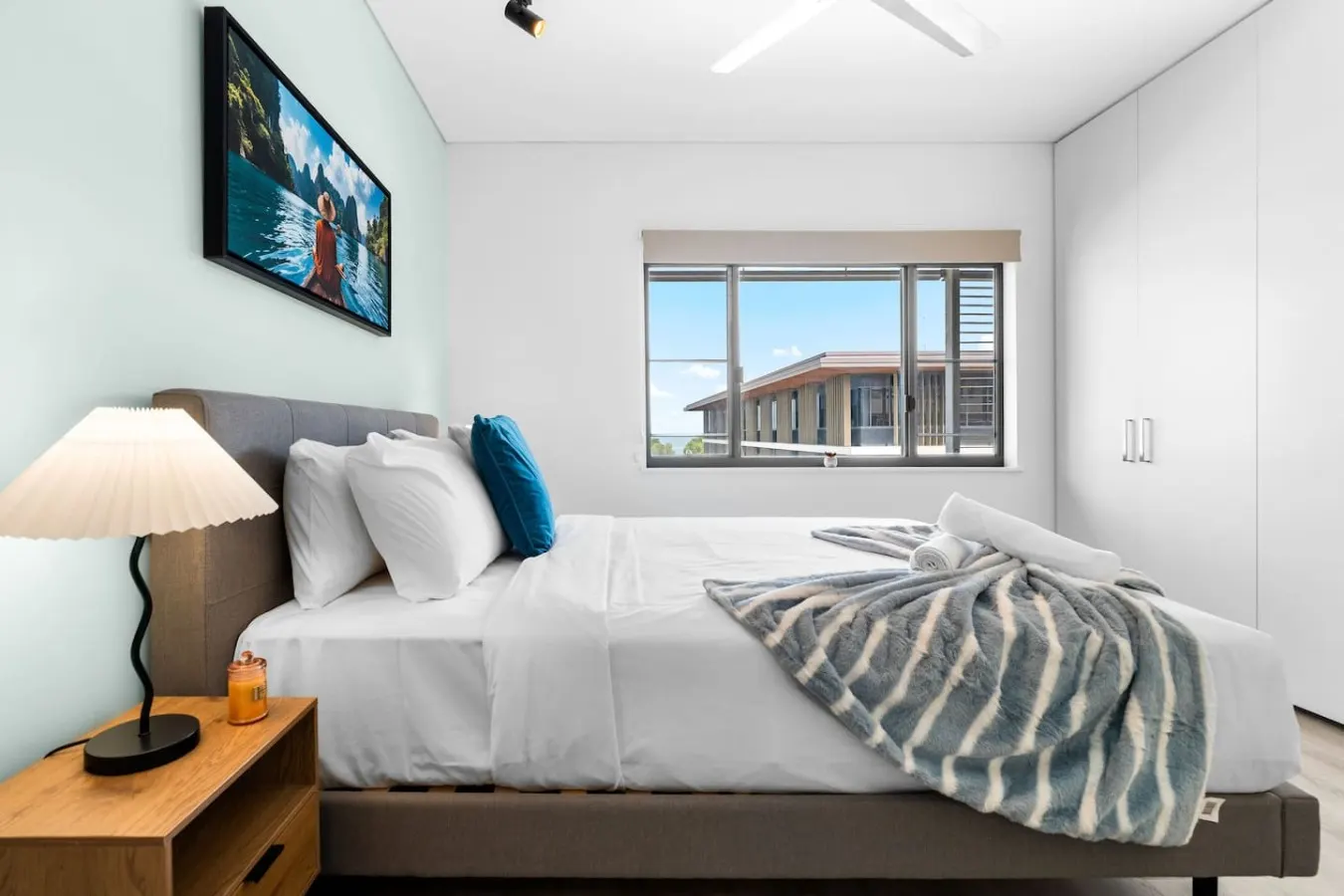 Zen Bayside: seaview - balcony - shared pool 20