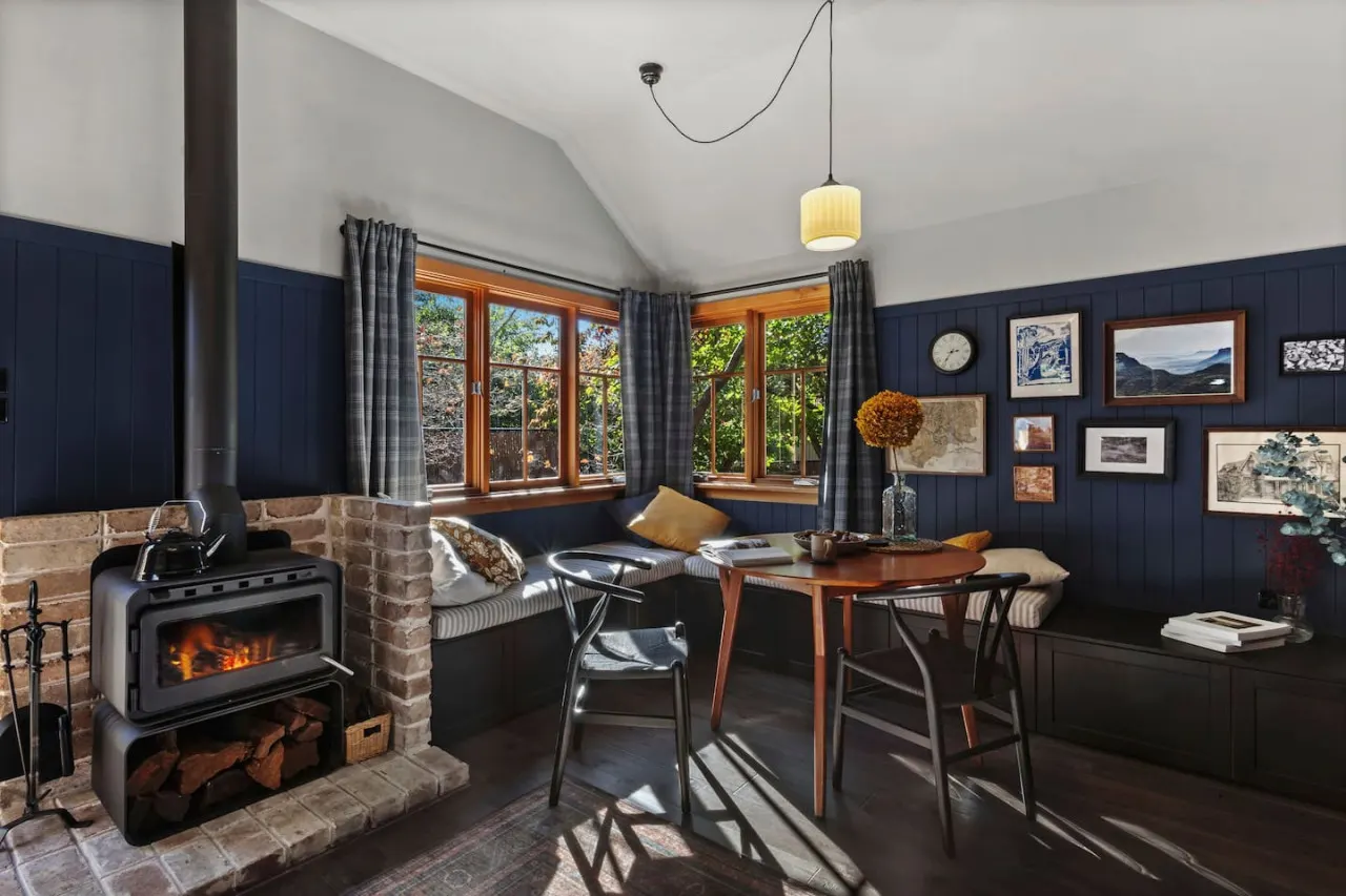 Leura Cabin