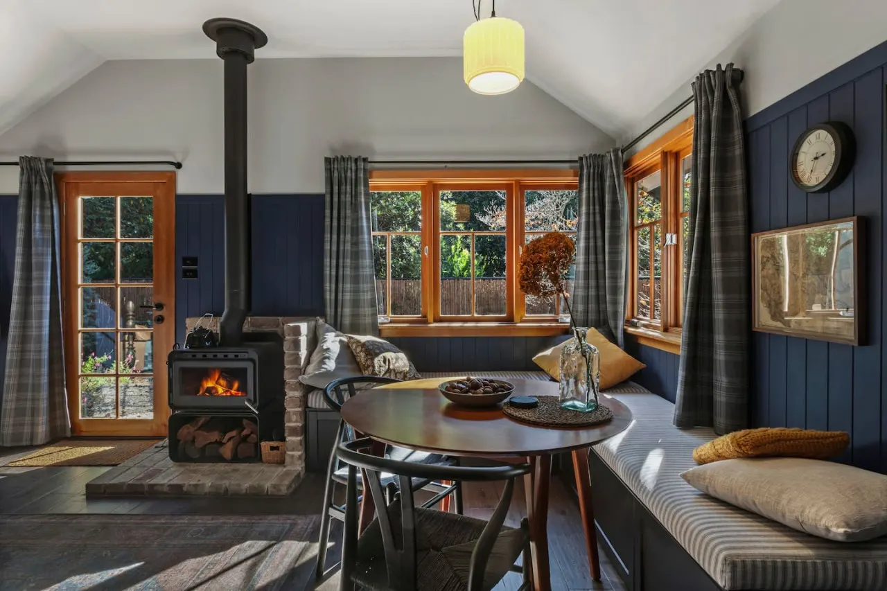 Leura Cabin 6