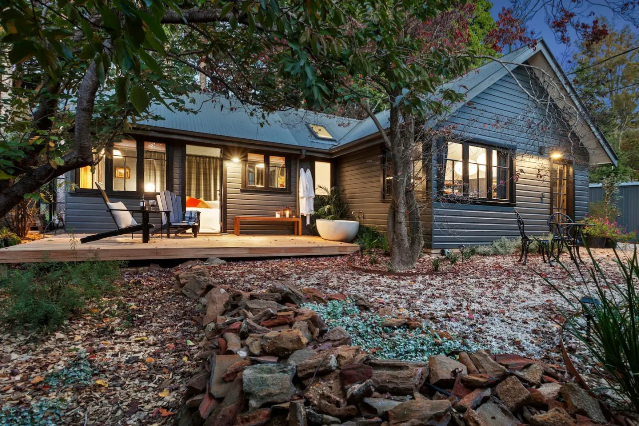 Leura Cabin 8